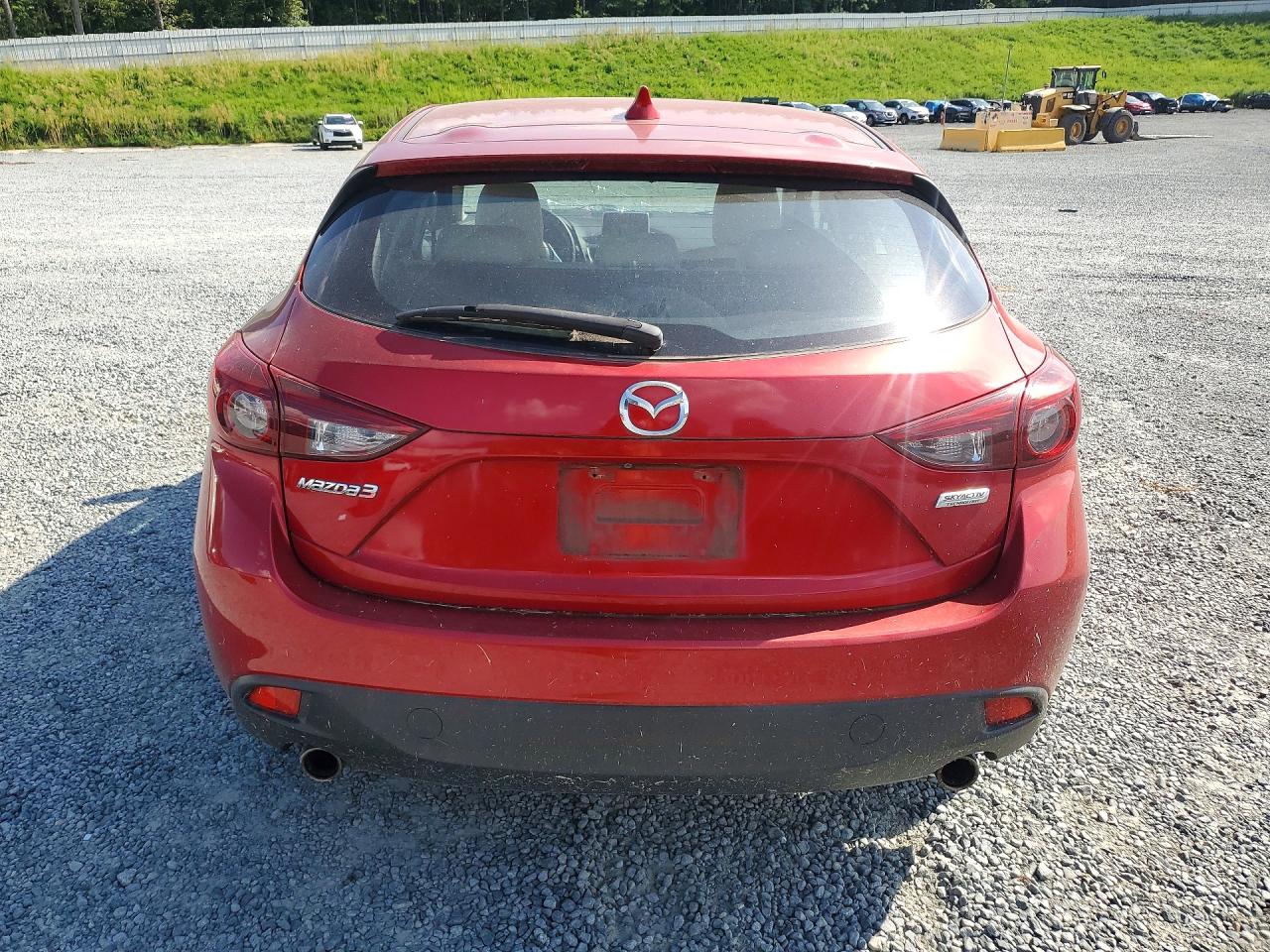2014 Mazda 3 Grand Touring Red vin: JM1BM1M35E1181976