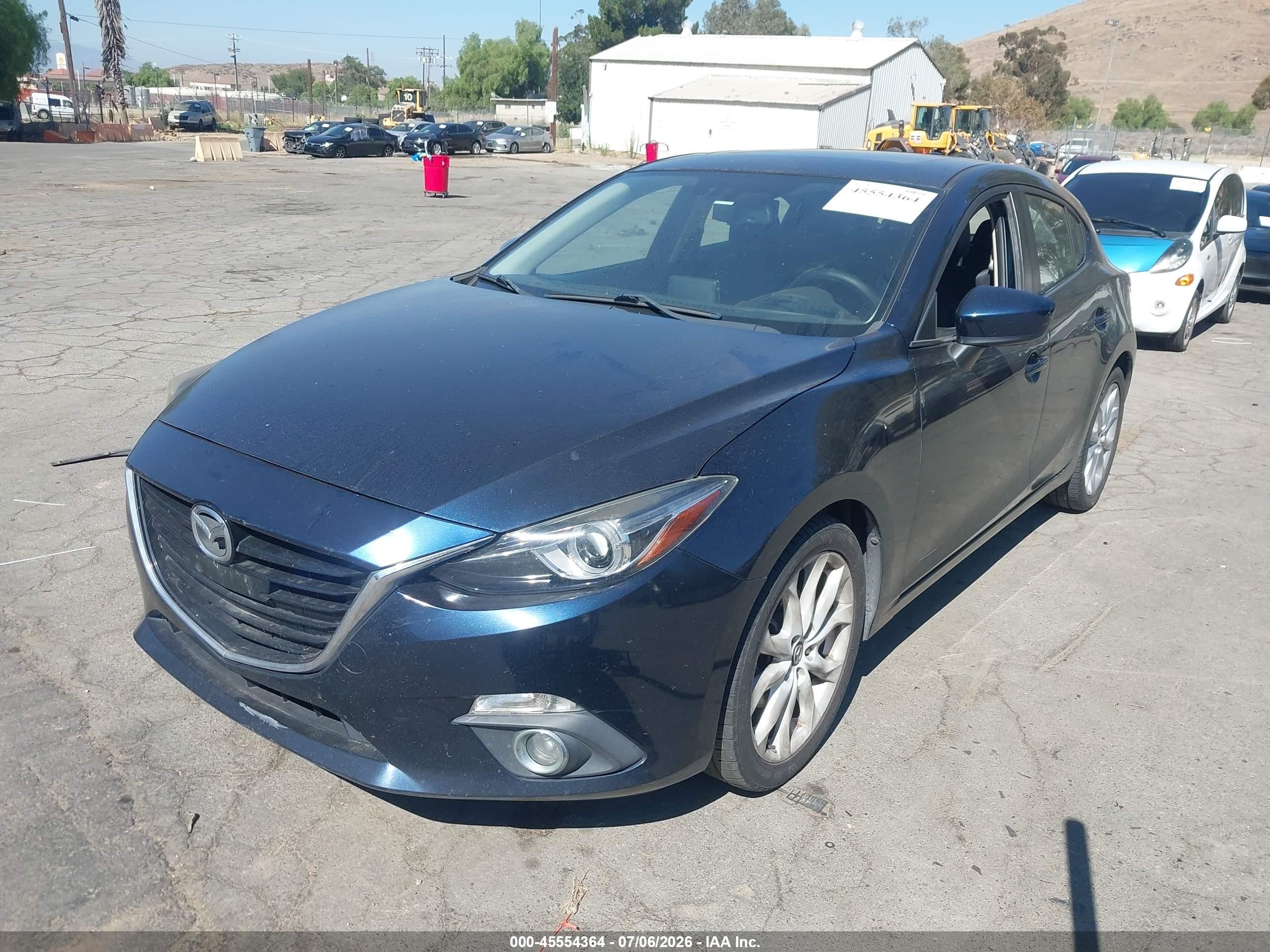 2014 Mazda Mazda3 S Grand Touring Синий vin: JM1BM1M35E1207931