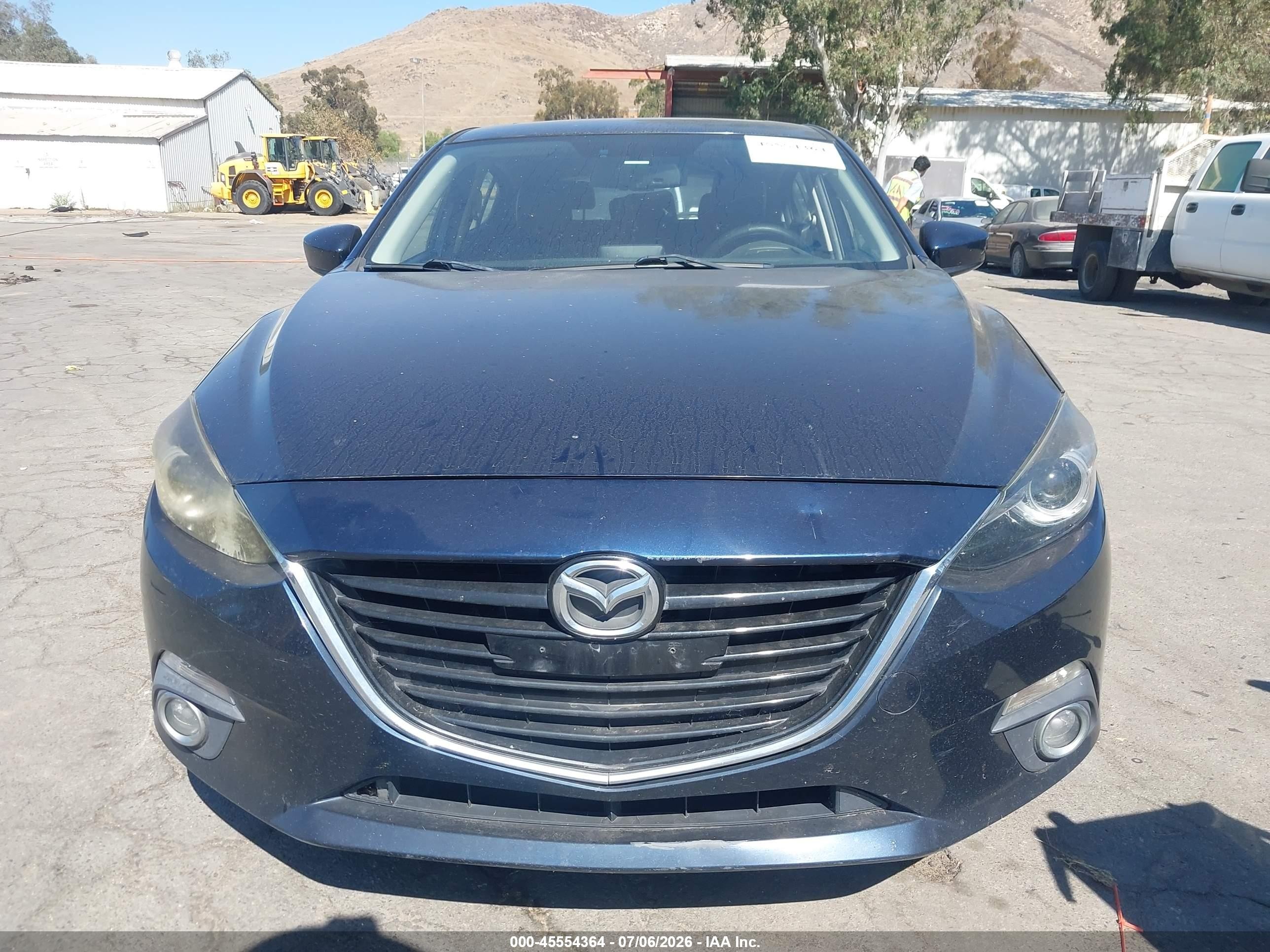 2014 Mazda Mazda3 S Grand Touring Синий vin: JM1BM1M35E1207931