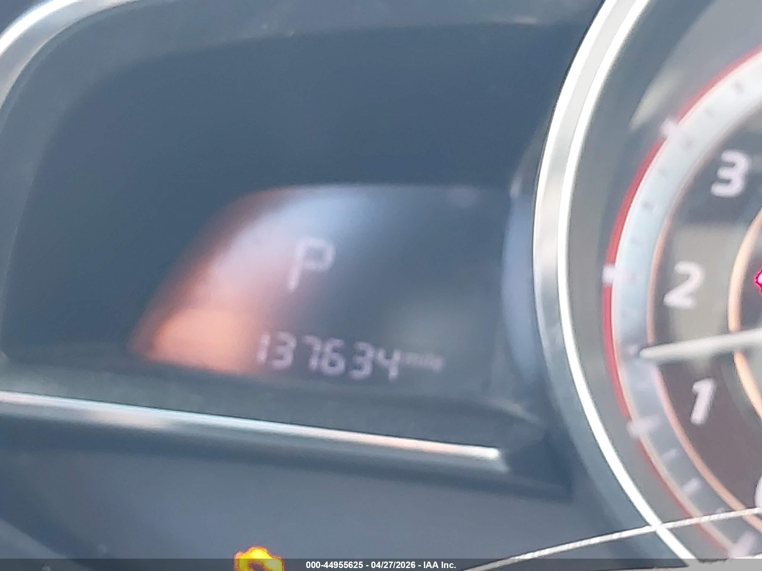 2015 Mazda Mazda3 S Grand Touring Красный vin: JM1BM1M36F1230779
