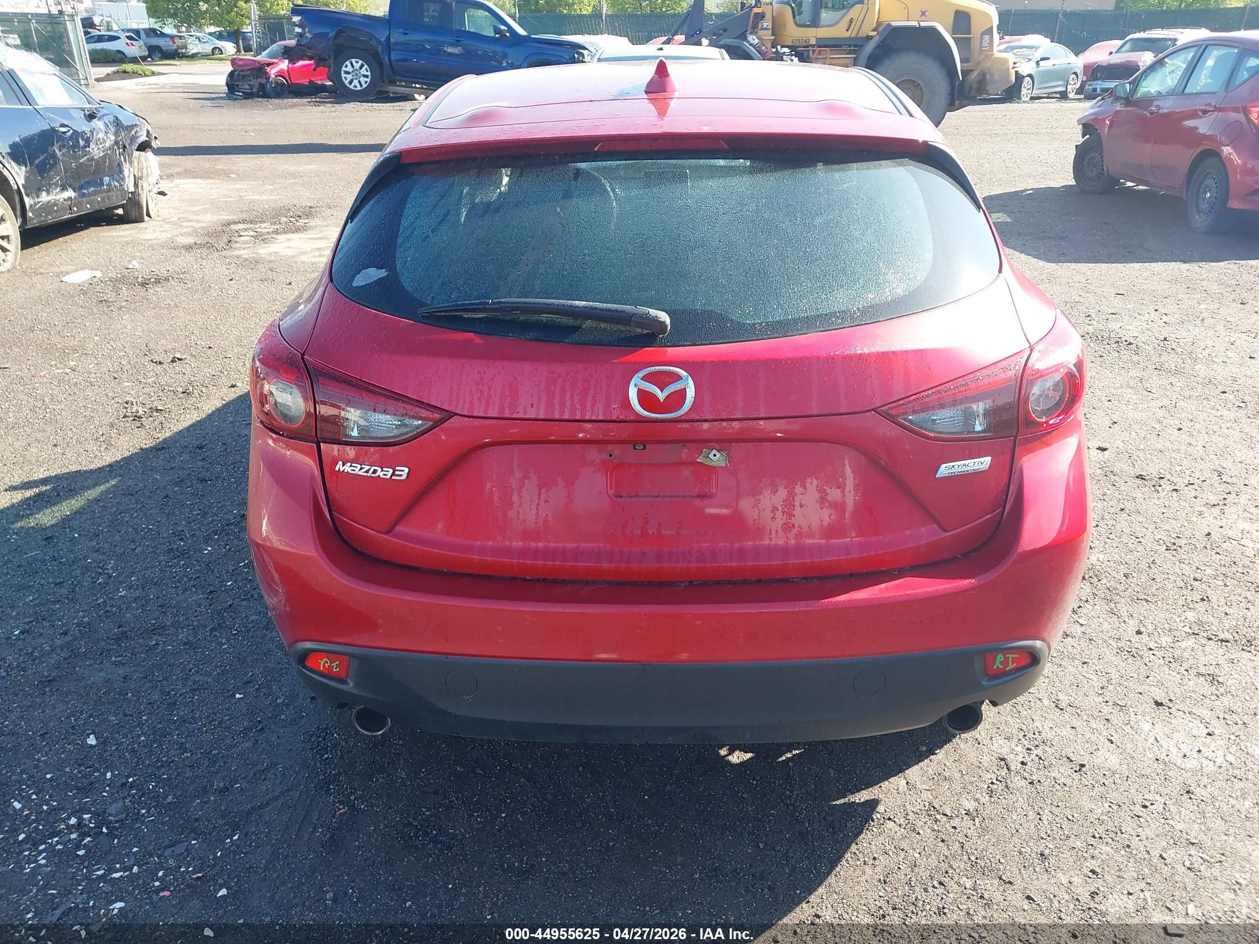 2015 Mazda Mazda3 S Grand Touring Красный vin: JM1BM1M36F1230779