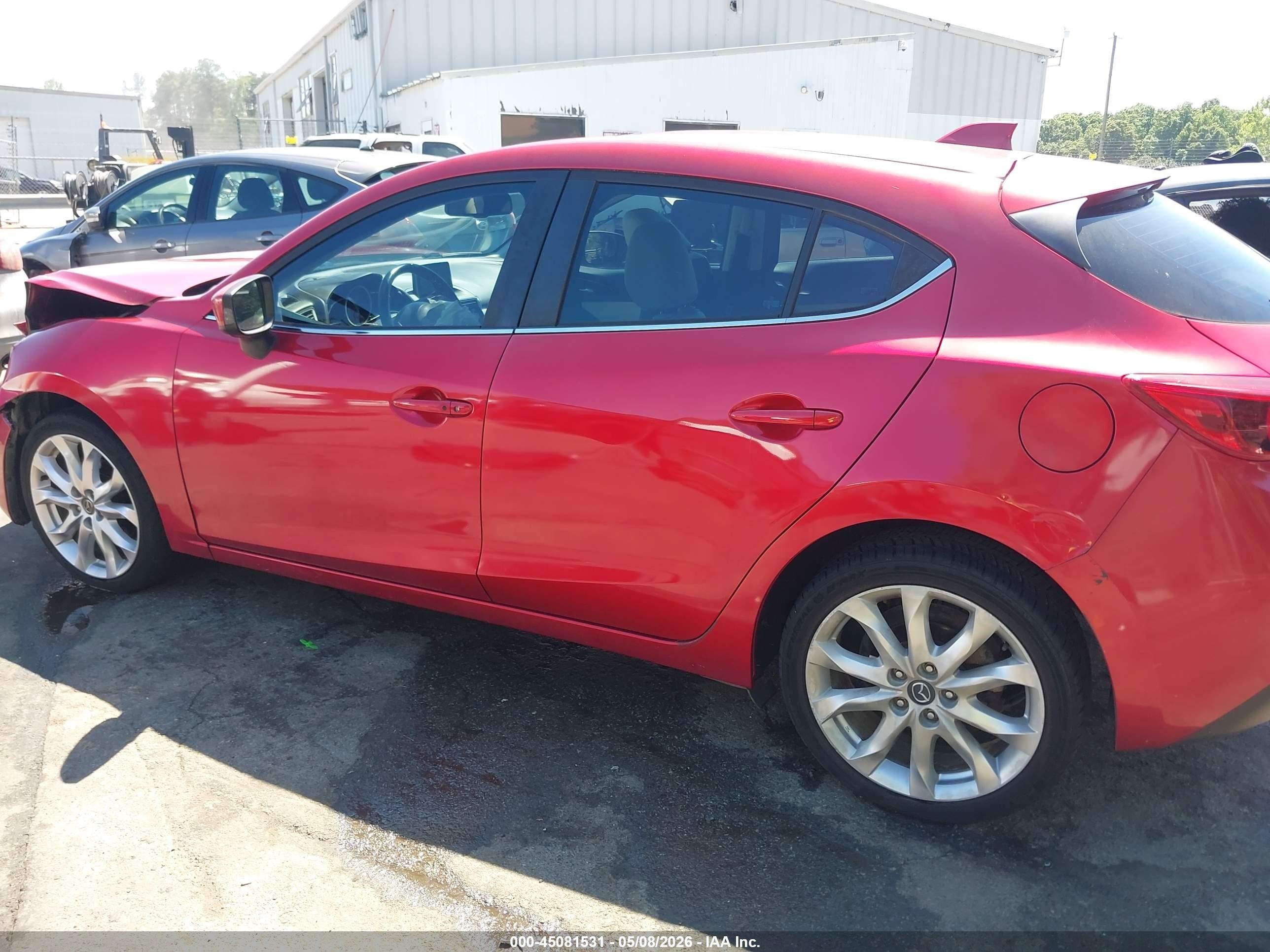 2014 Mazda Mazda3 S Grand Touring Red vin: JM1BM1M37E1181252