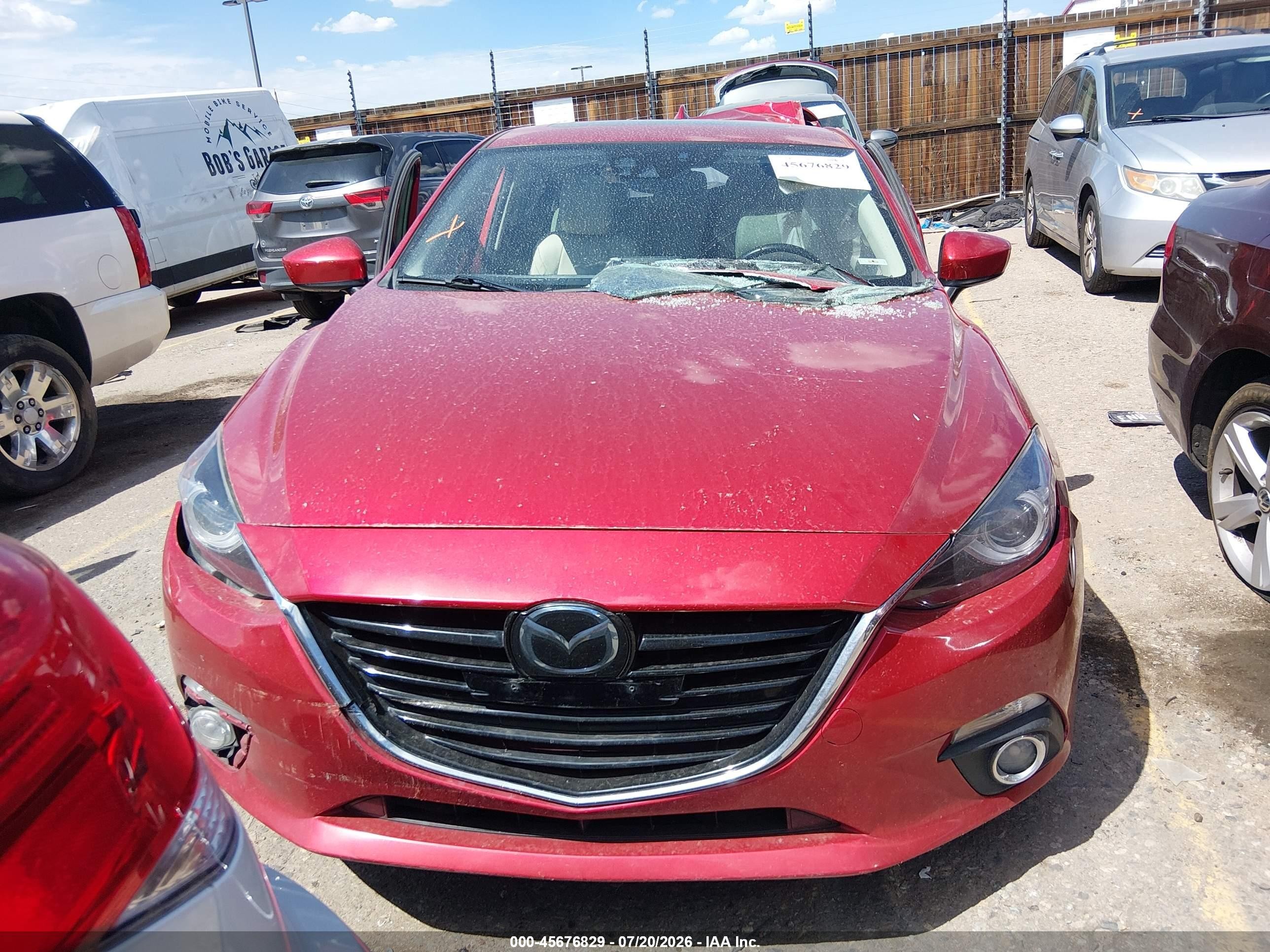 2015 Mazda Mazda3 S Grand Touring Red vin: JM1BM1M38F1232954