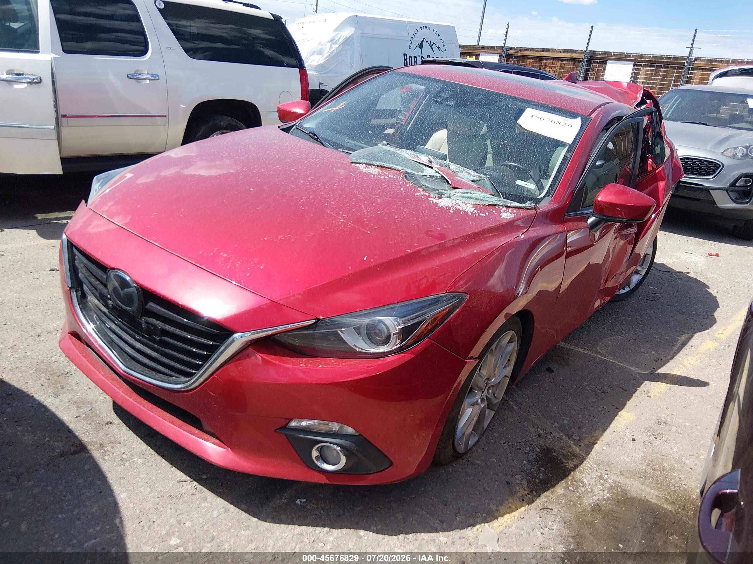 2015 Mazda Mazda3 S Grand Touring Red vin: JM1BM1M38F1232954