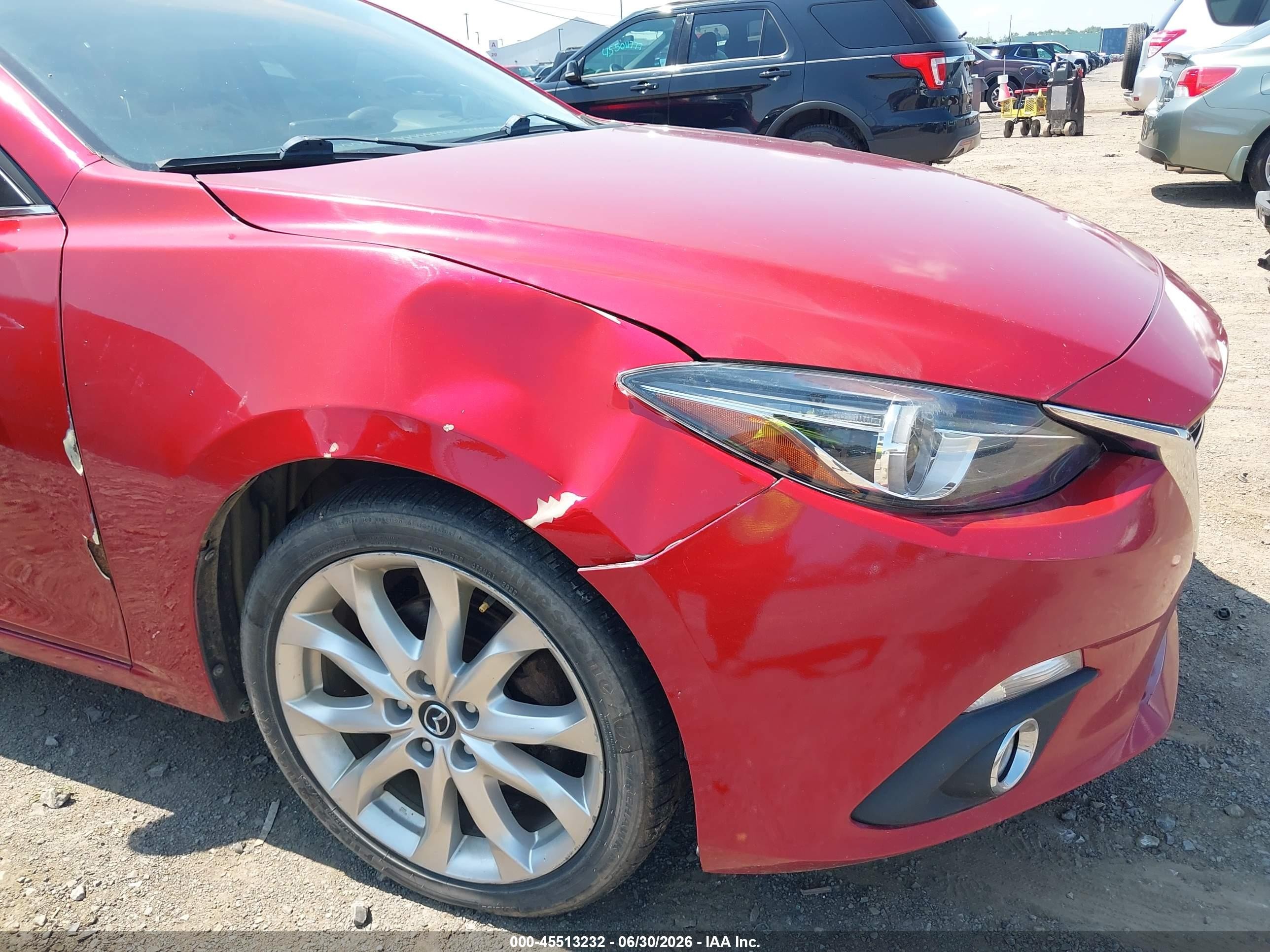 2014 Mazda Mazda3 S Grand Touring Red vin: JM1BM1M39E1102504