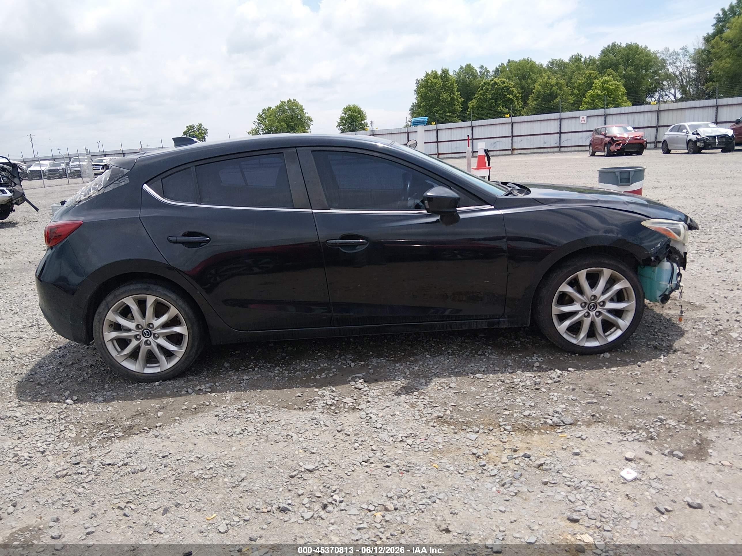 2014 Mazda Mazda3 S Grand Touring Black vin: JM1BM1M39E1102602