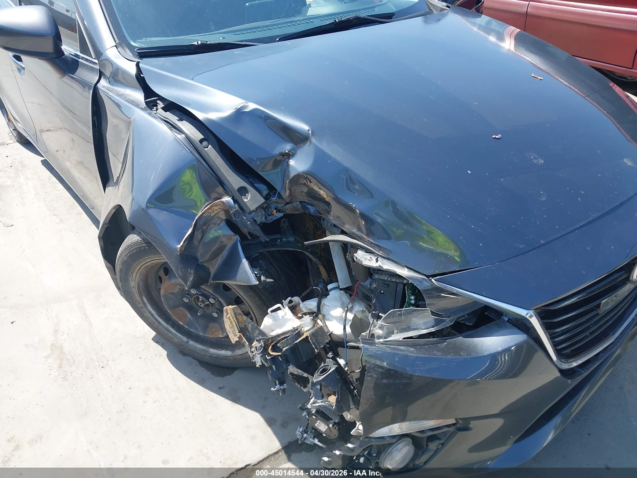 2014 Mazda Mazda3 S Grand Touring Gray vin: JM1BM1M39E1212470