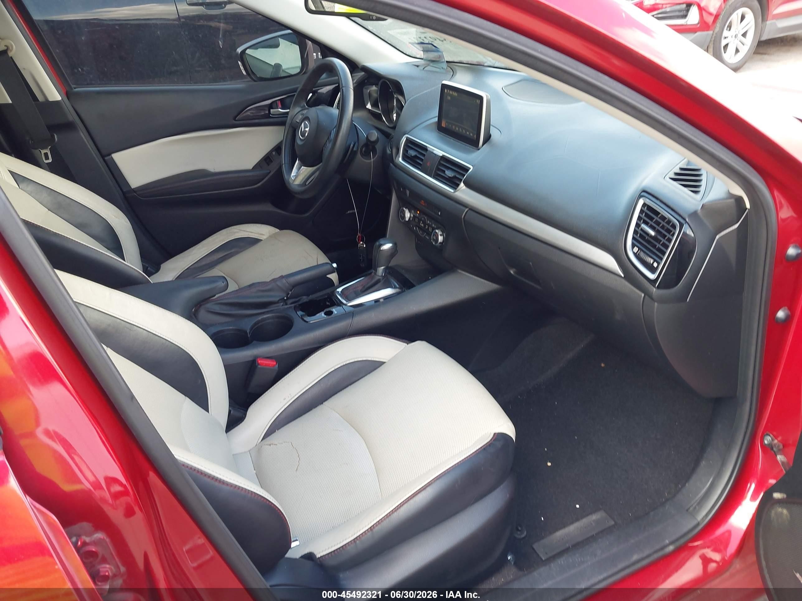 2014 Mazda Mazda3 S Grand Touring Burgundy vin: JM1BM1M3XE1101930