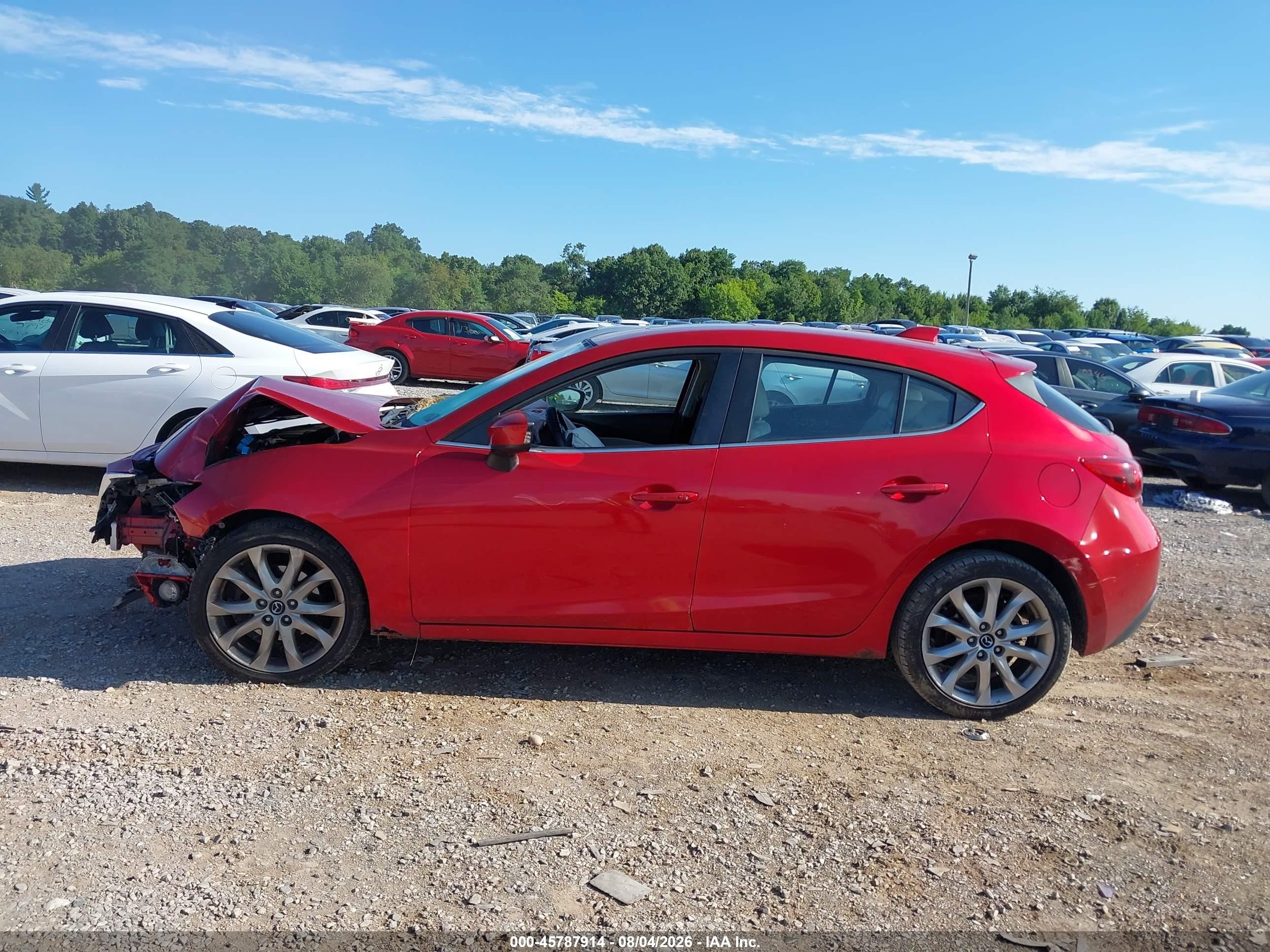 2014 Mazda Mazda3 S Grand Touring Red vin: JM1BM1M3XE1102544