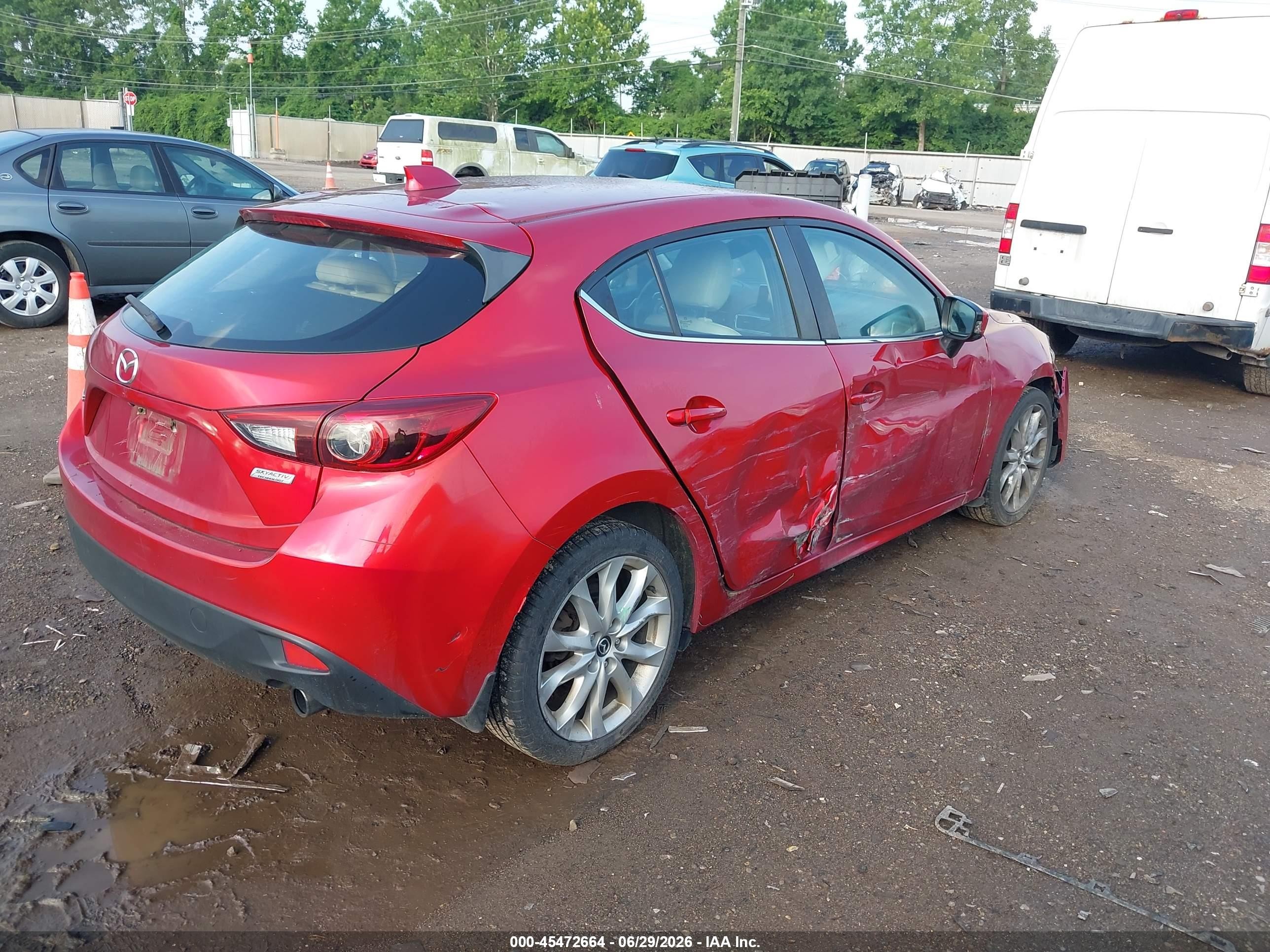 2015 Mazda Mazda3 S Grand Touring Burgundy vin: JM1BM1M3XF1236116