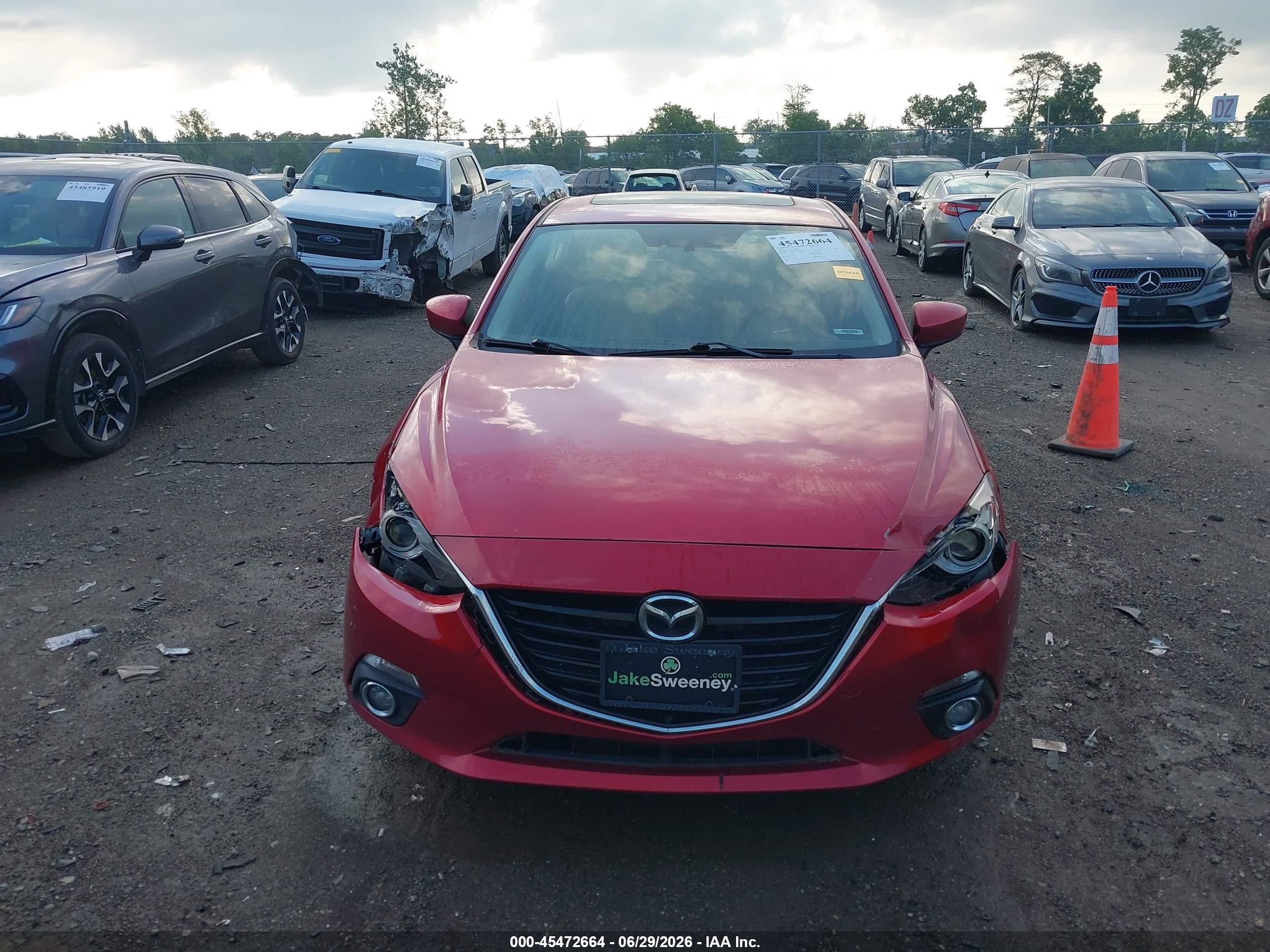 2015 Mazda Mazda3 S Grand Touring Burgundy vin: JM1BM1M3XF1236116