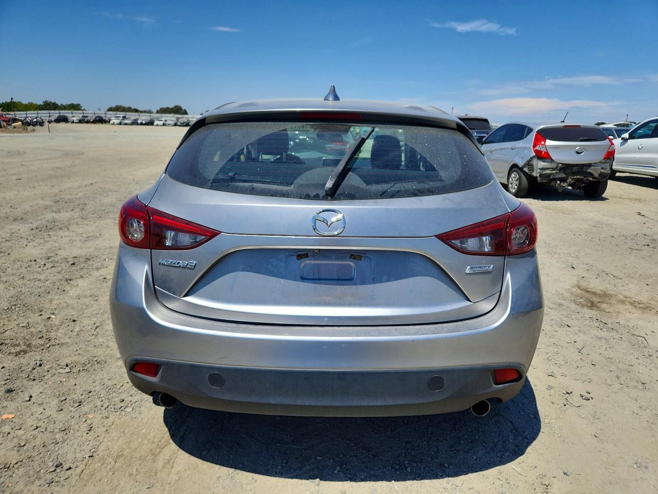 2015 Mazda 3 Grand Touring Silver vin: JM1BM1M3XF1256737