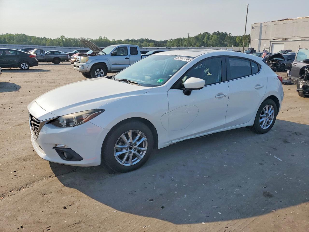 2015 Mazda 3 Grand Touring White vin: JM1BM1M71F1221880