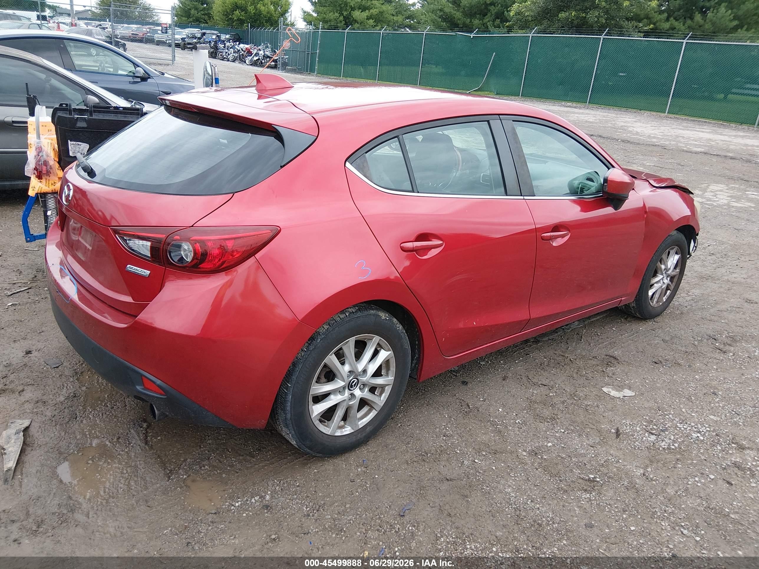 2014 Mazda Mazda3 I Grand Touring Red vin: JM1BM1M72E1159131