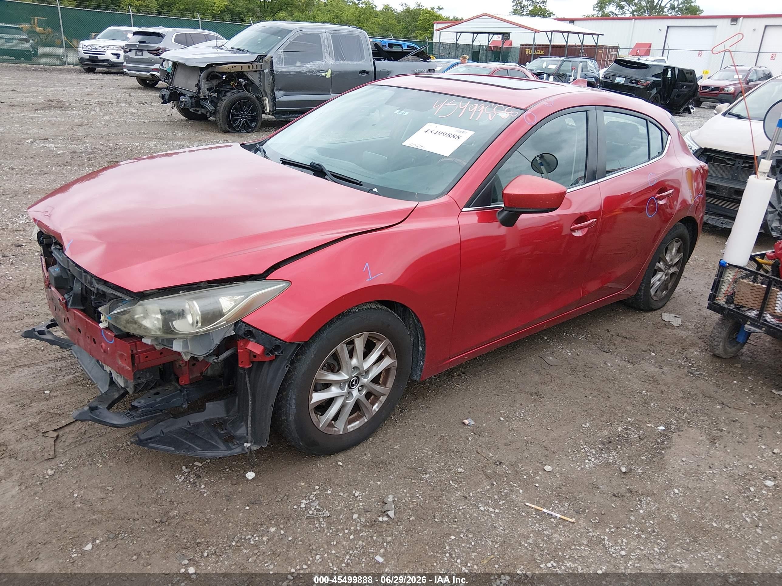 2014 Mazda Mazda3 I Grand Touring Red vin: JM1BM1M72E1159131