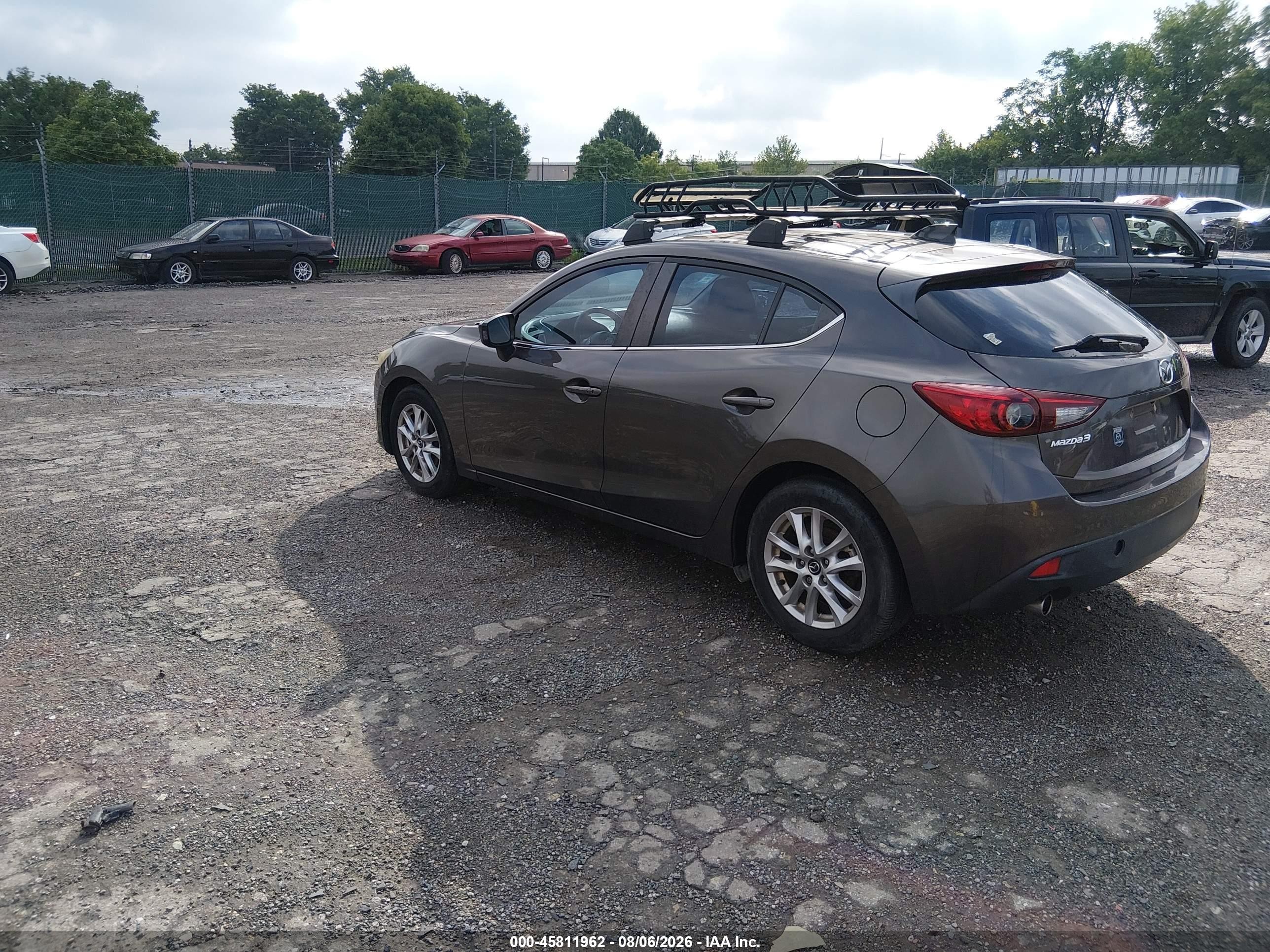 2014 Mazda Mazda3 I Grand Touring Коричневый vin: JM1BM1M73E1183857
