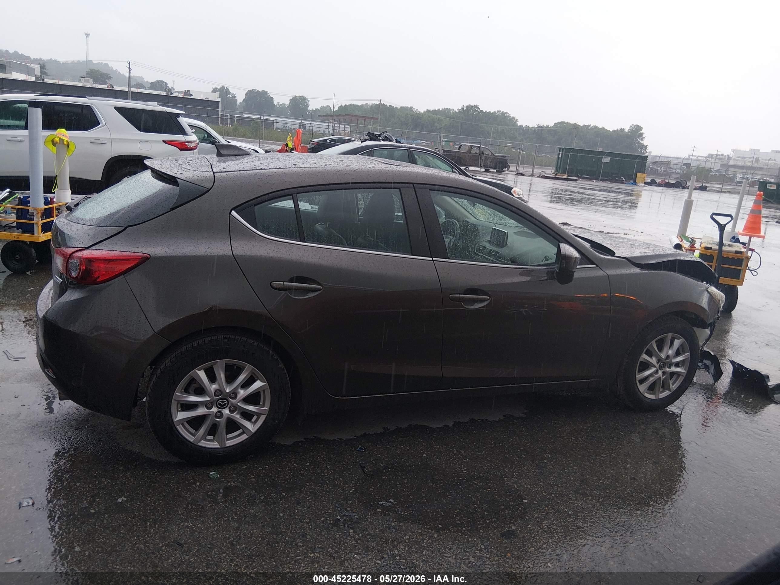 2015 Mazda Mazda3 I Grand Touring Gray vin: JM1BM1M73F1239233