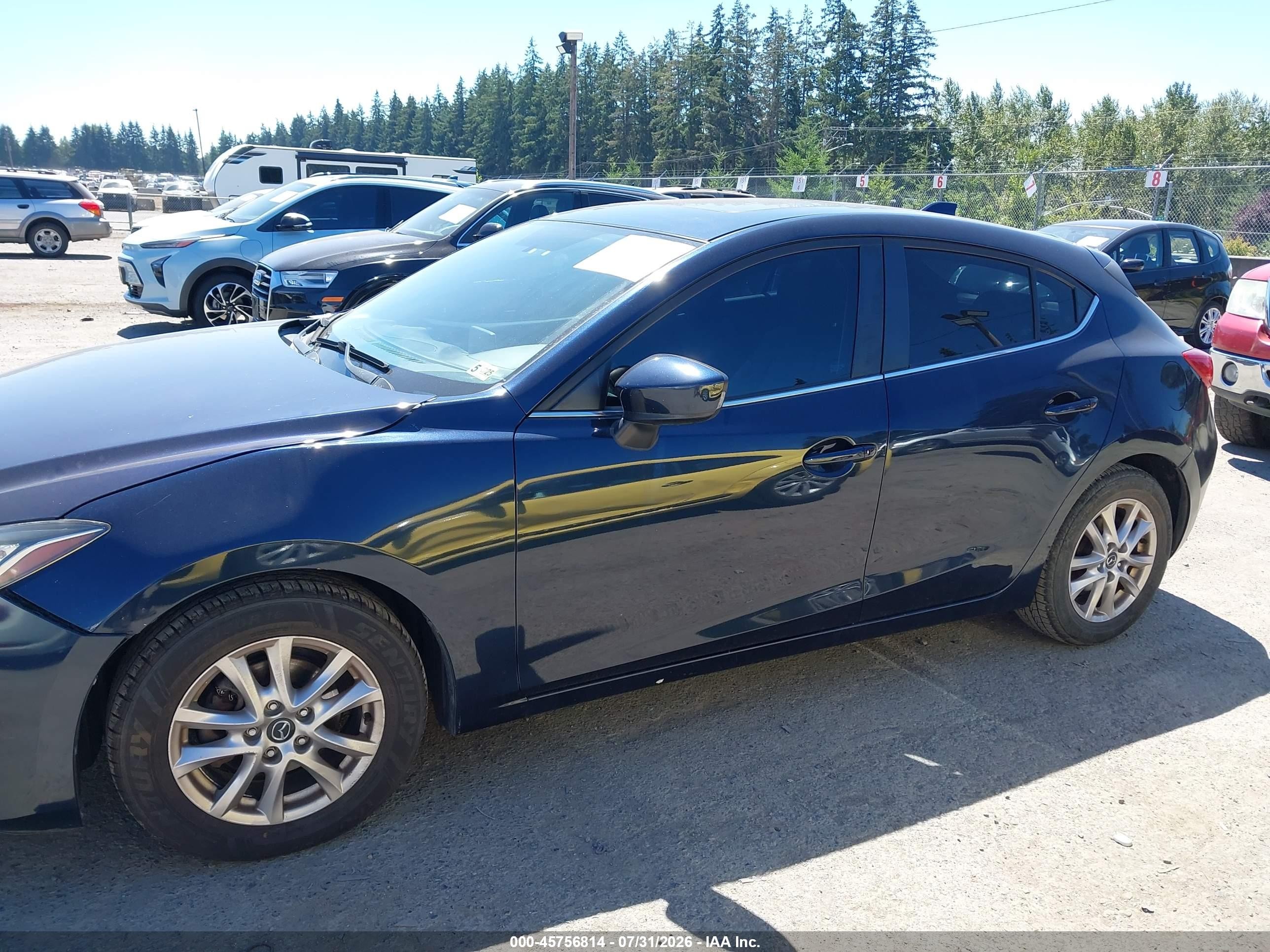 2015 Mazda Mazda3 I Grand Touring Синий vin: JM1BM1M73F1240365