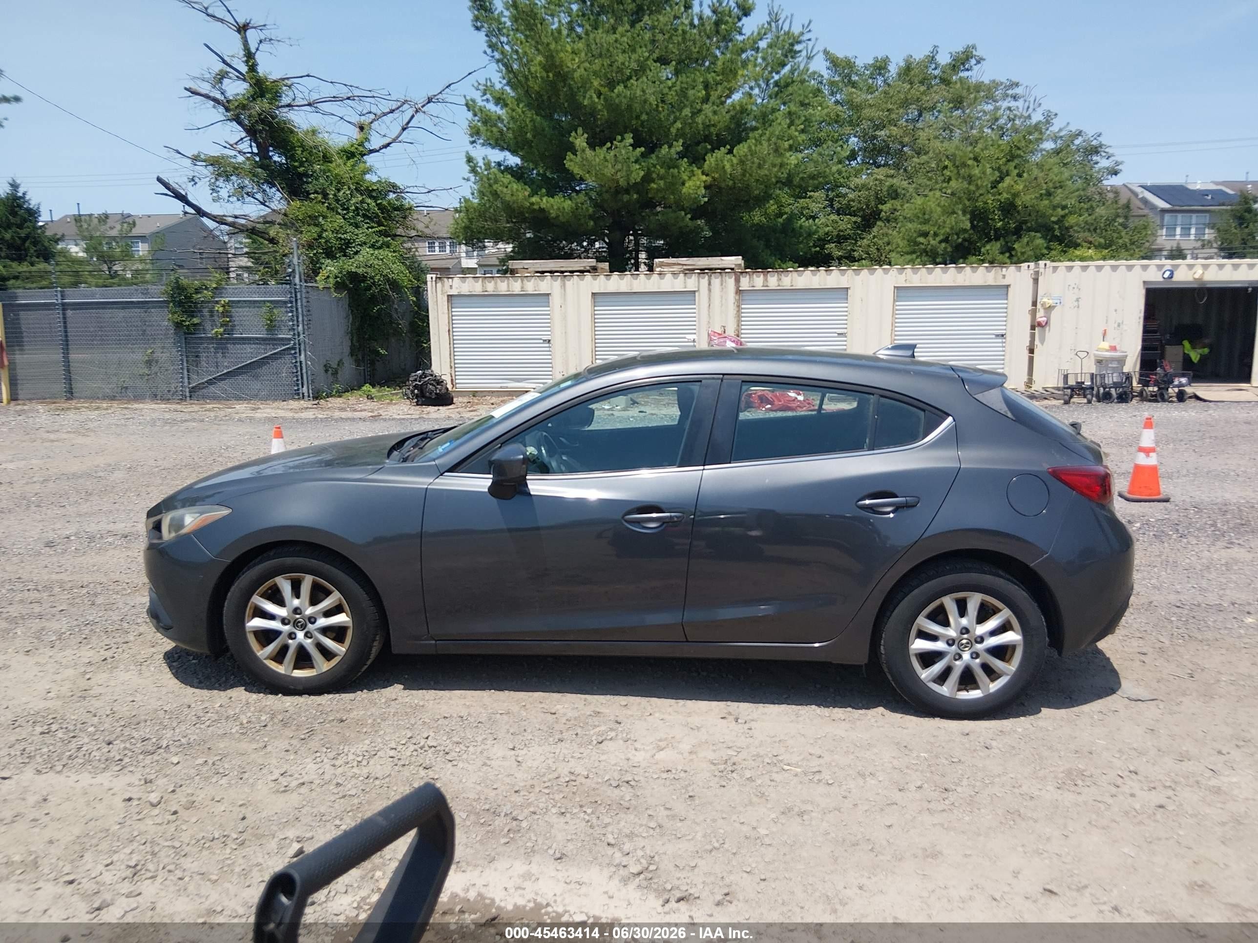2015 Mazda Mazda3 I Grand Touring Gray vin: JM1BM1M74F1253027