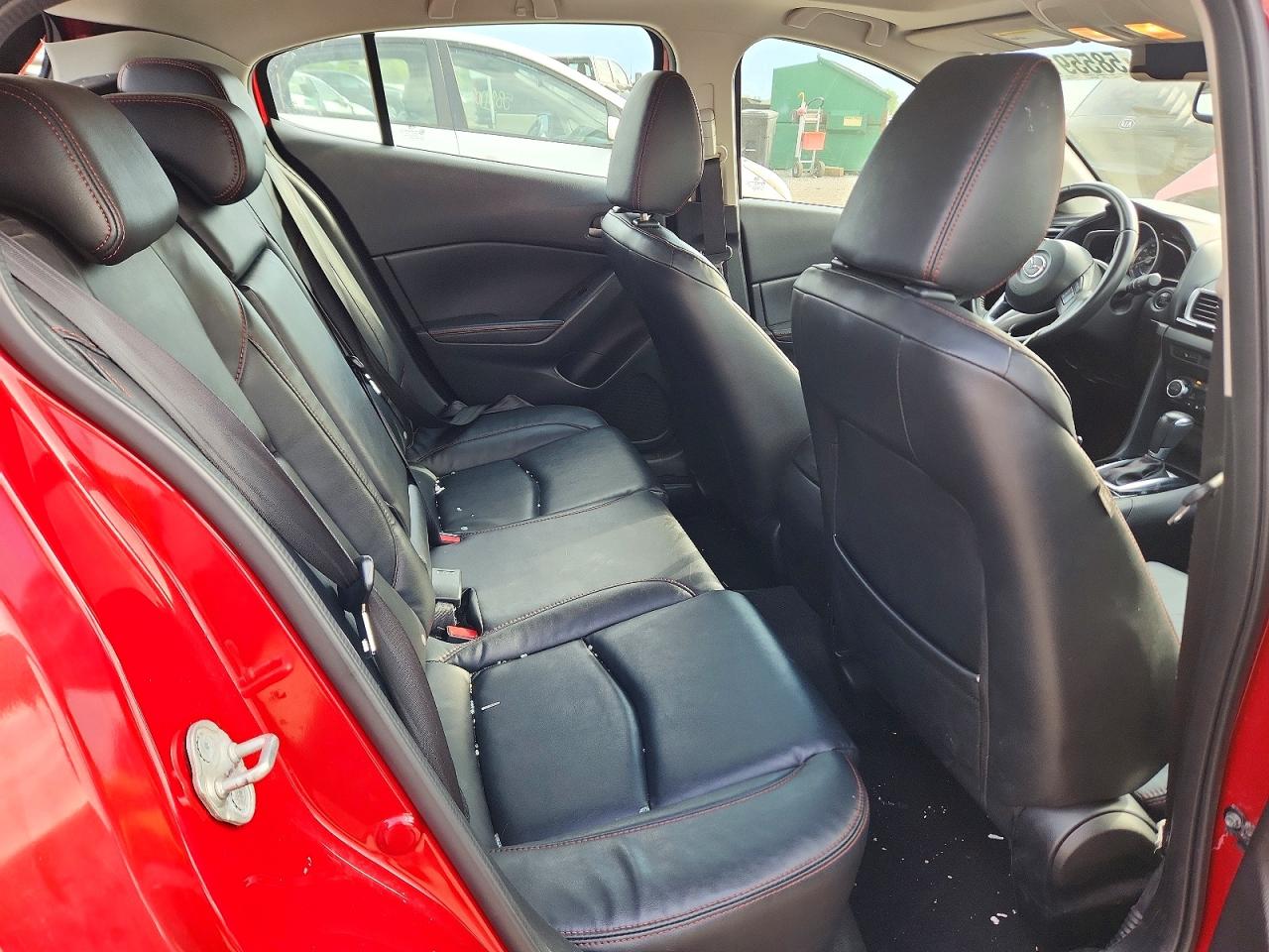 2014 Mazda 3 Grand Touring Red vin: JM1BM1M76E1214860