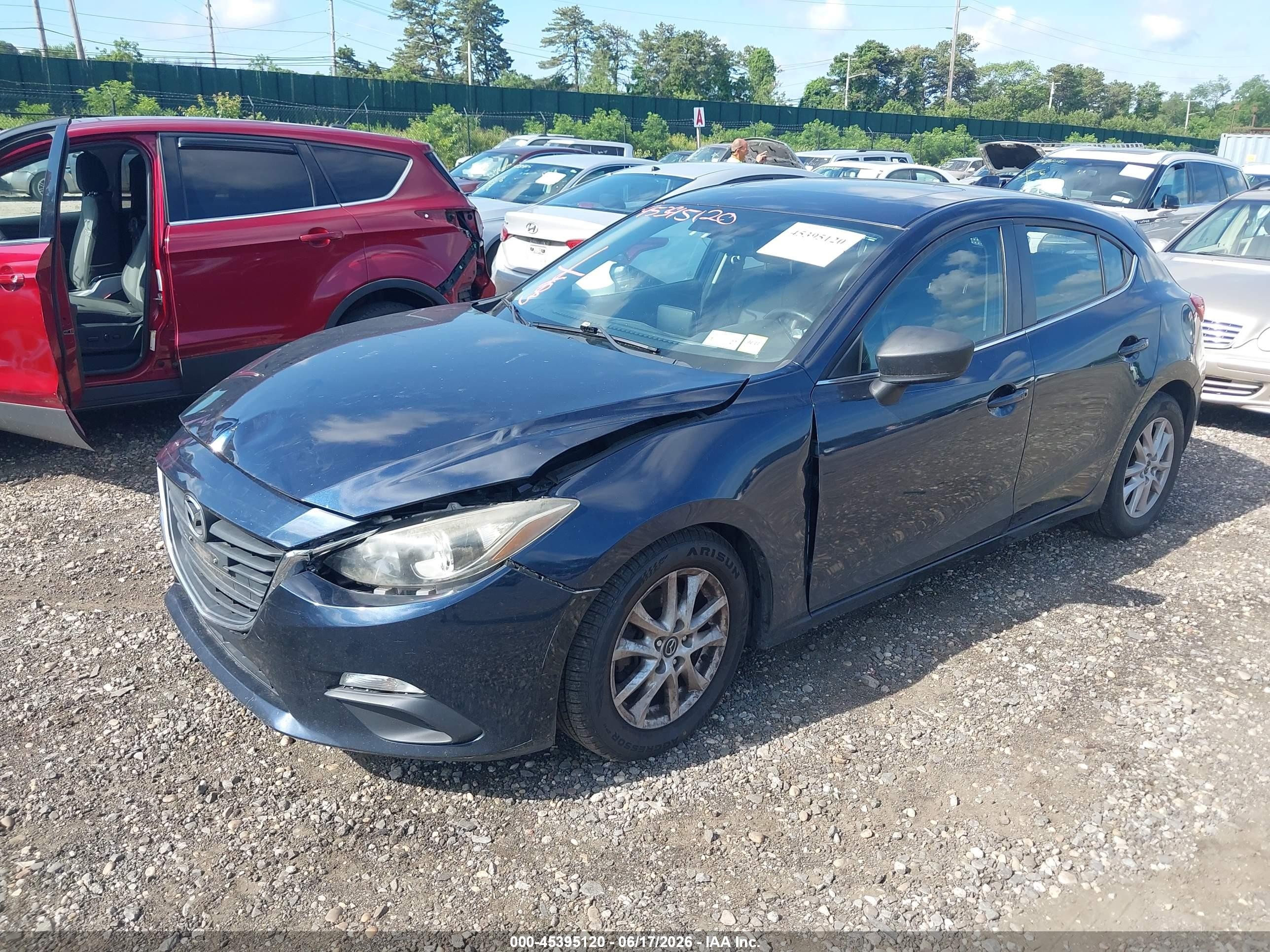 2014 Mazda Mazda3 I Grand Touring Blue vin: JM1BM1M77E1158833