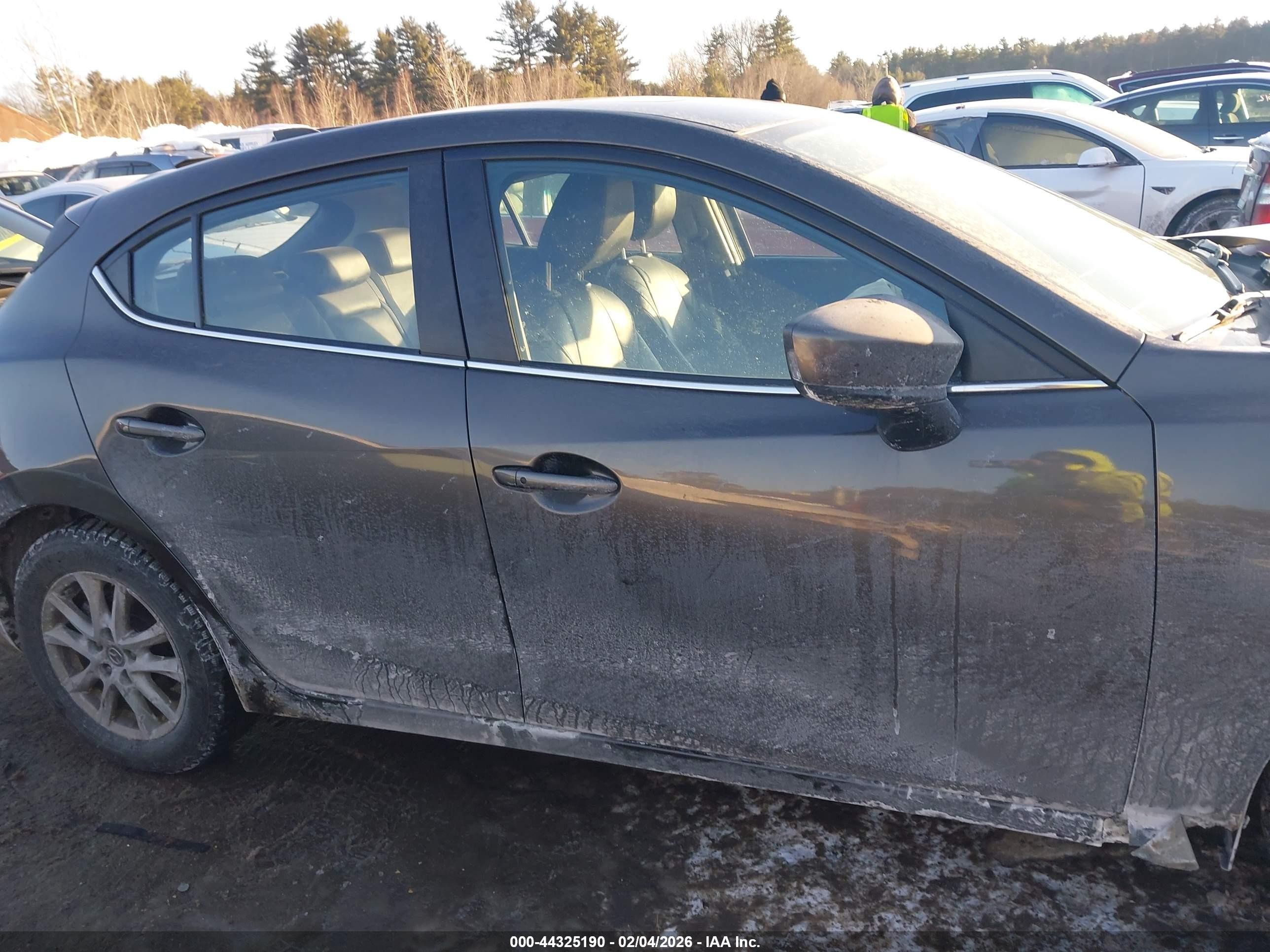 2014 Mazda Mazda3 I Grand Touring Gray vin: JM1BM1M77E1207383