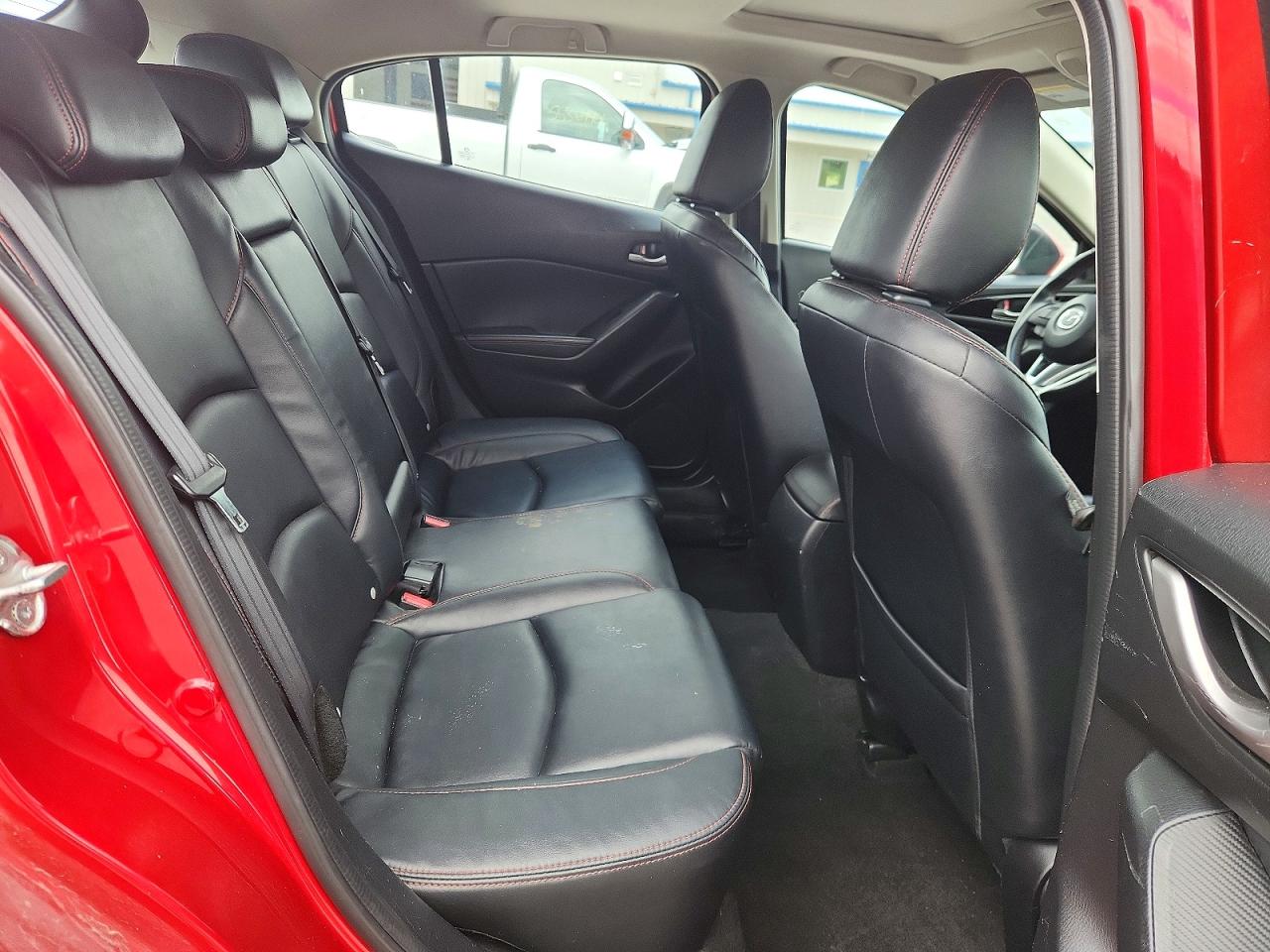 2014 Mazda 3 Red vin: JM1BM1M7XE1133442