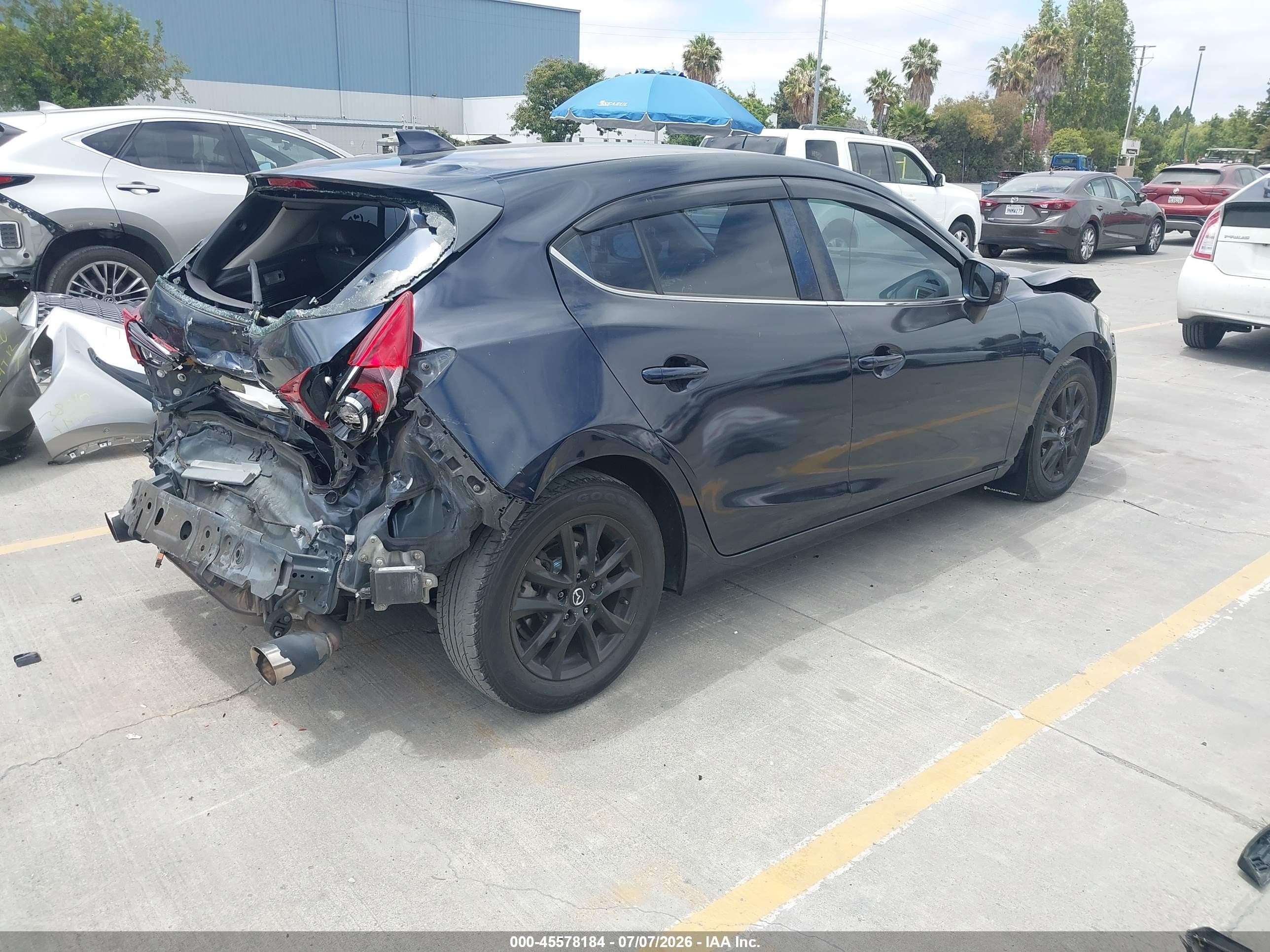 2015 Mazda Mazda3 I Grand Touring Blue vin: JM1BM1M7XF1233896