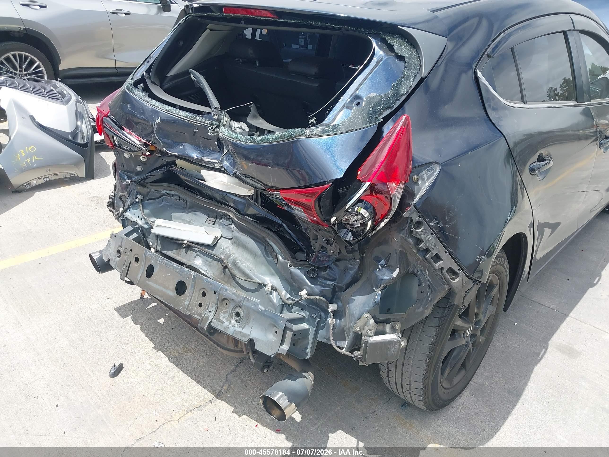 2015 Mazda Mazda3 I Grand Touring Blue vin: JM1BM1M7XF1233896