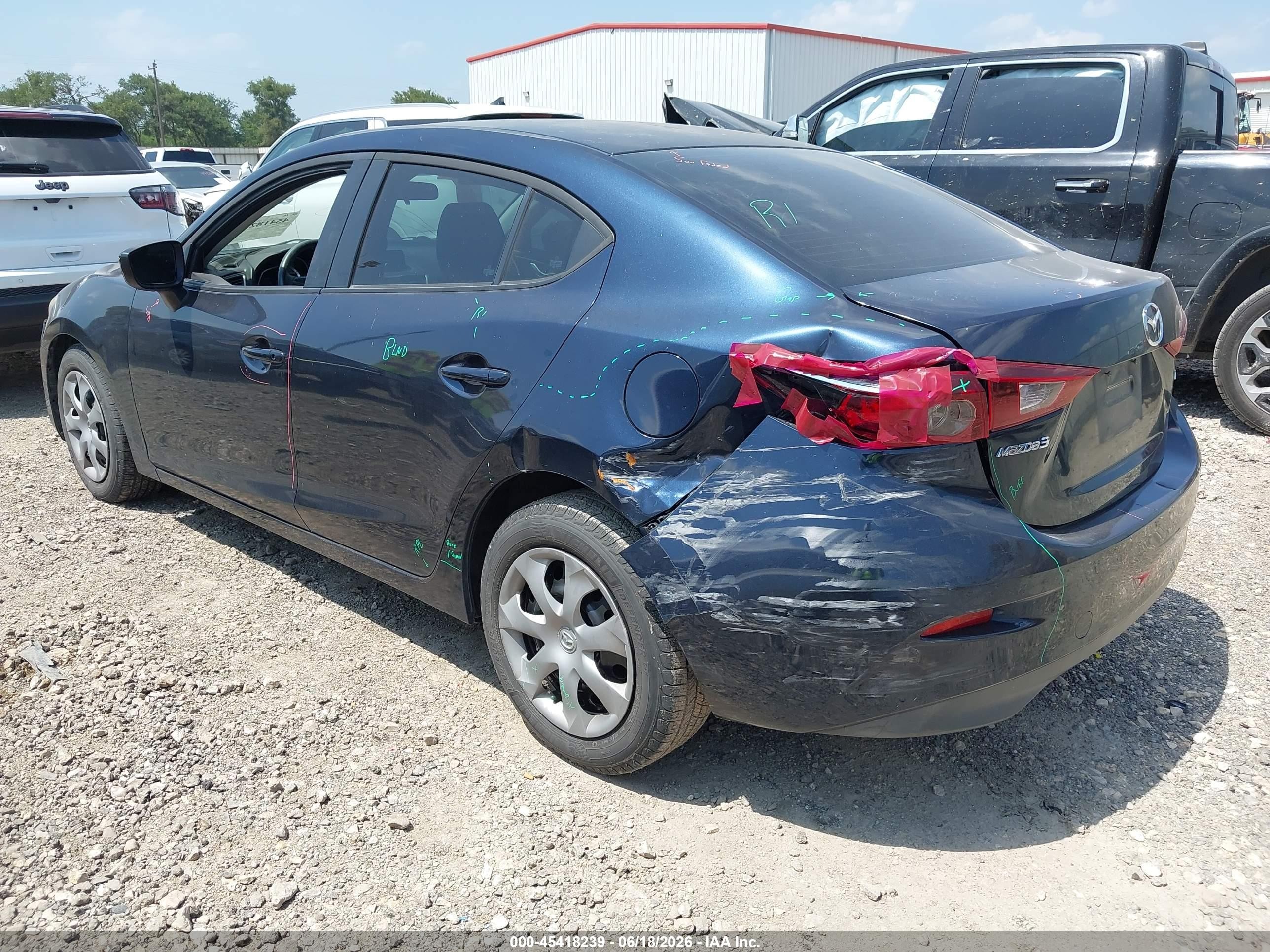 2014 Mazda Mazda3 I Sv Blue vin: JM1BM1T70E1148730