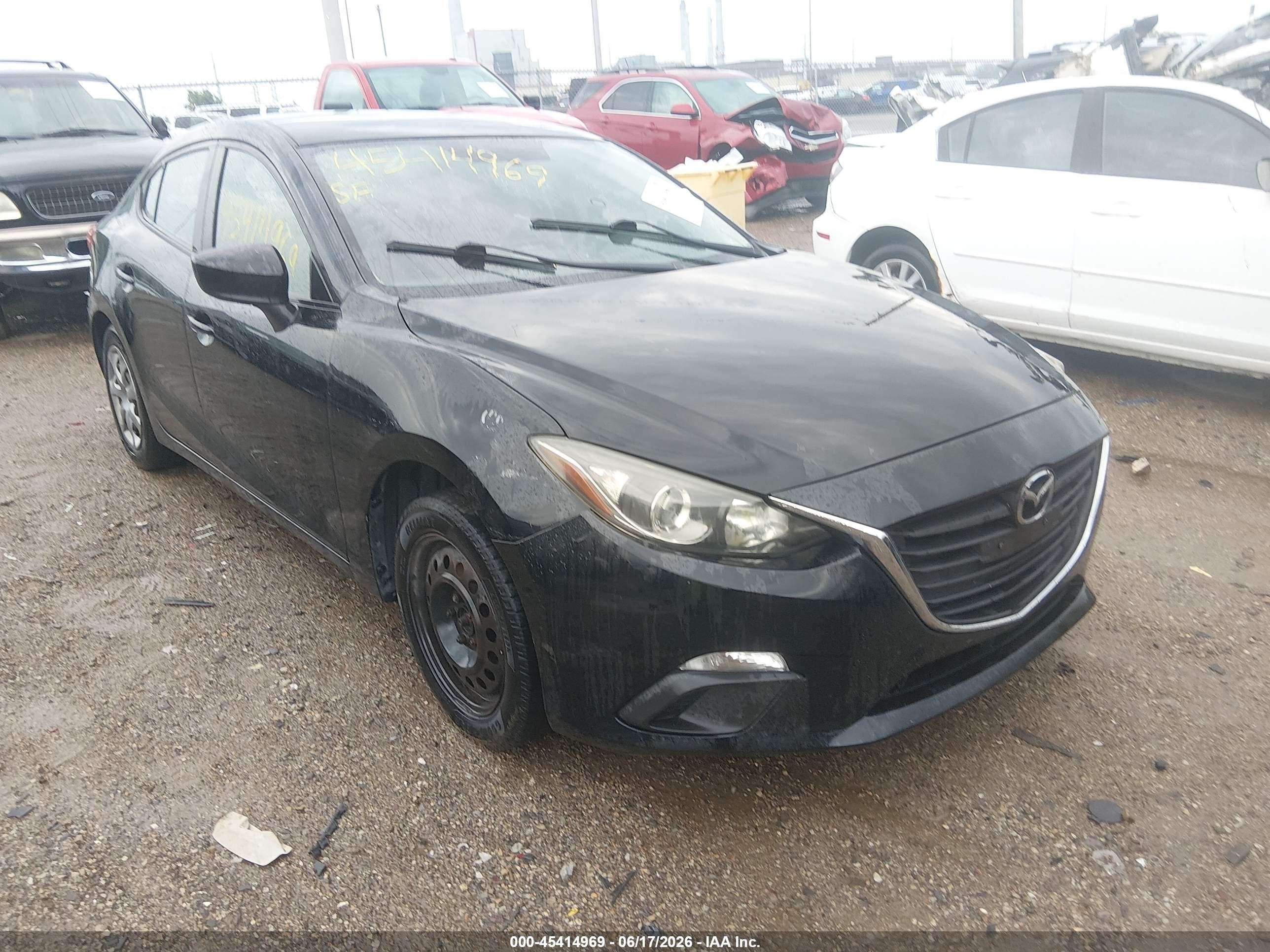 2015 Mazda Mazda3 I Sv Черный vin: JM1BM1T70F1238154