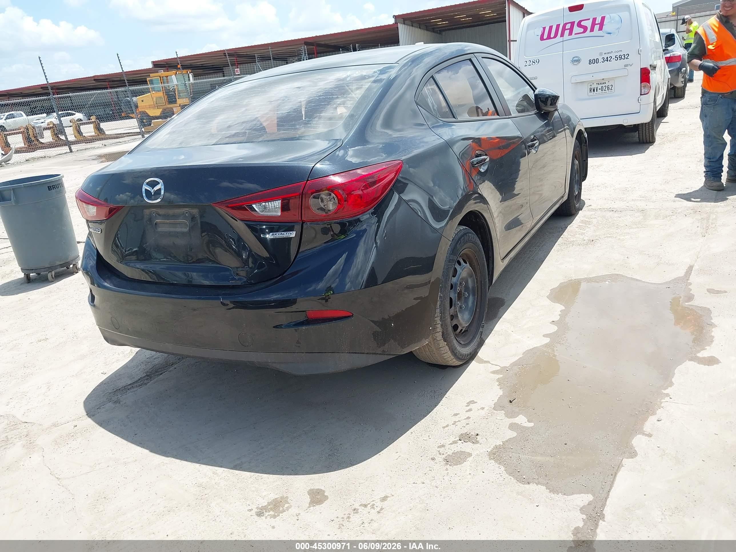 2015 Mazda Mazda3 I Sv Black vin: JM1BM1T70F1241362