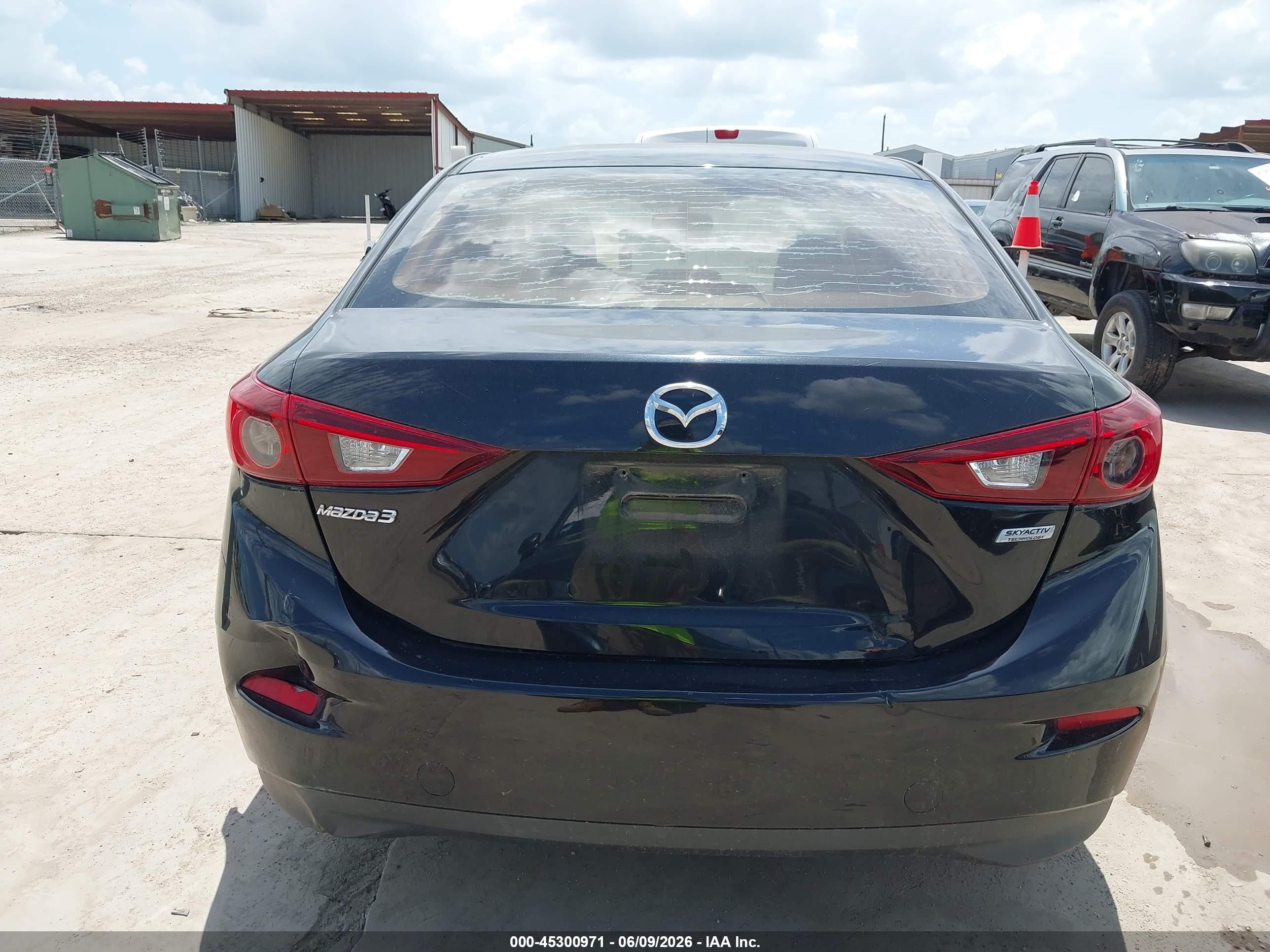 2015 Mazda Mazda3 I Sv Black vin: JM1BM1T70F1241362