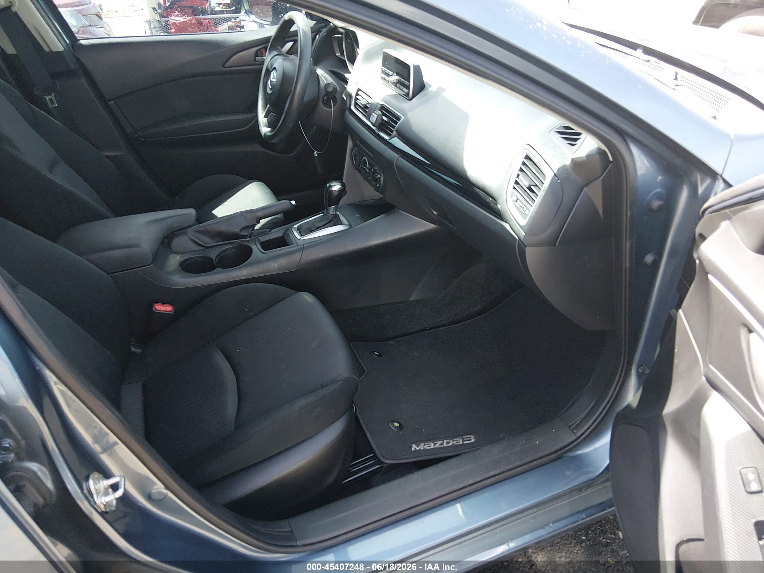 2015 Mazda Mazda3 I Sv Blue vin: JM1BM1T70F1261143