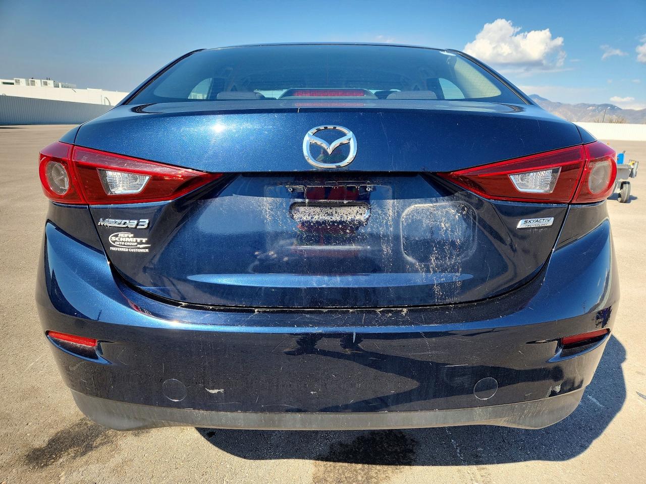 2015 Mazda 3 Sv Blue vin: JM1BM1T70F1261675