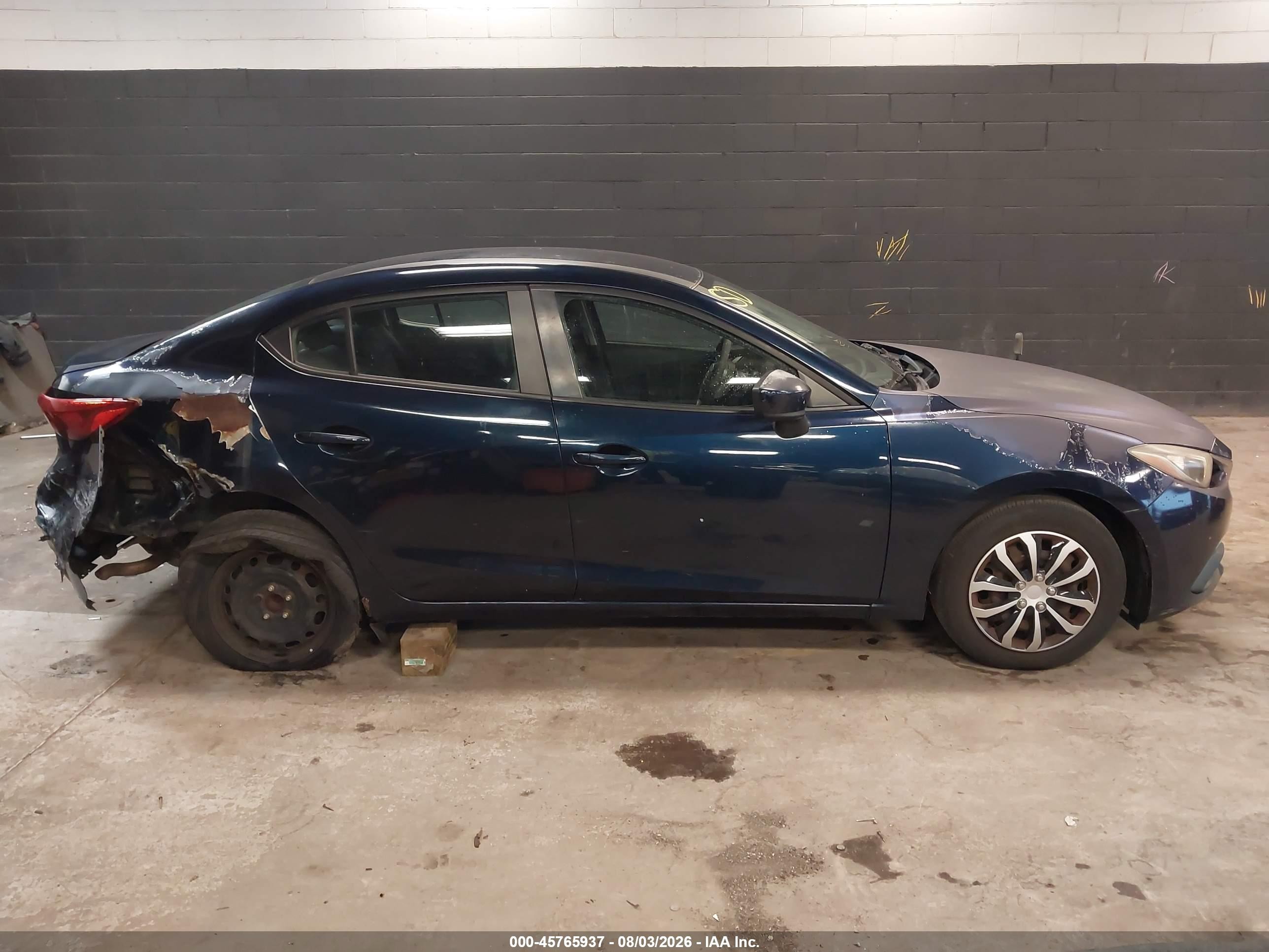 2015 Mazda Mazda3 I Sv Blue vin: JM1BM1T70F1272756