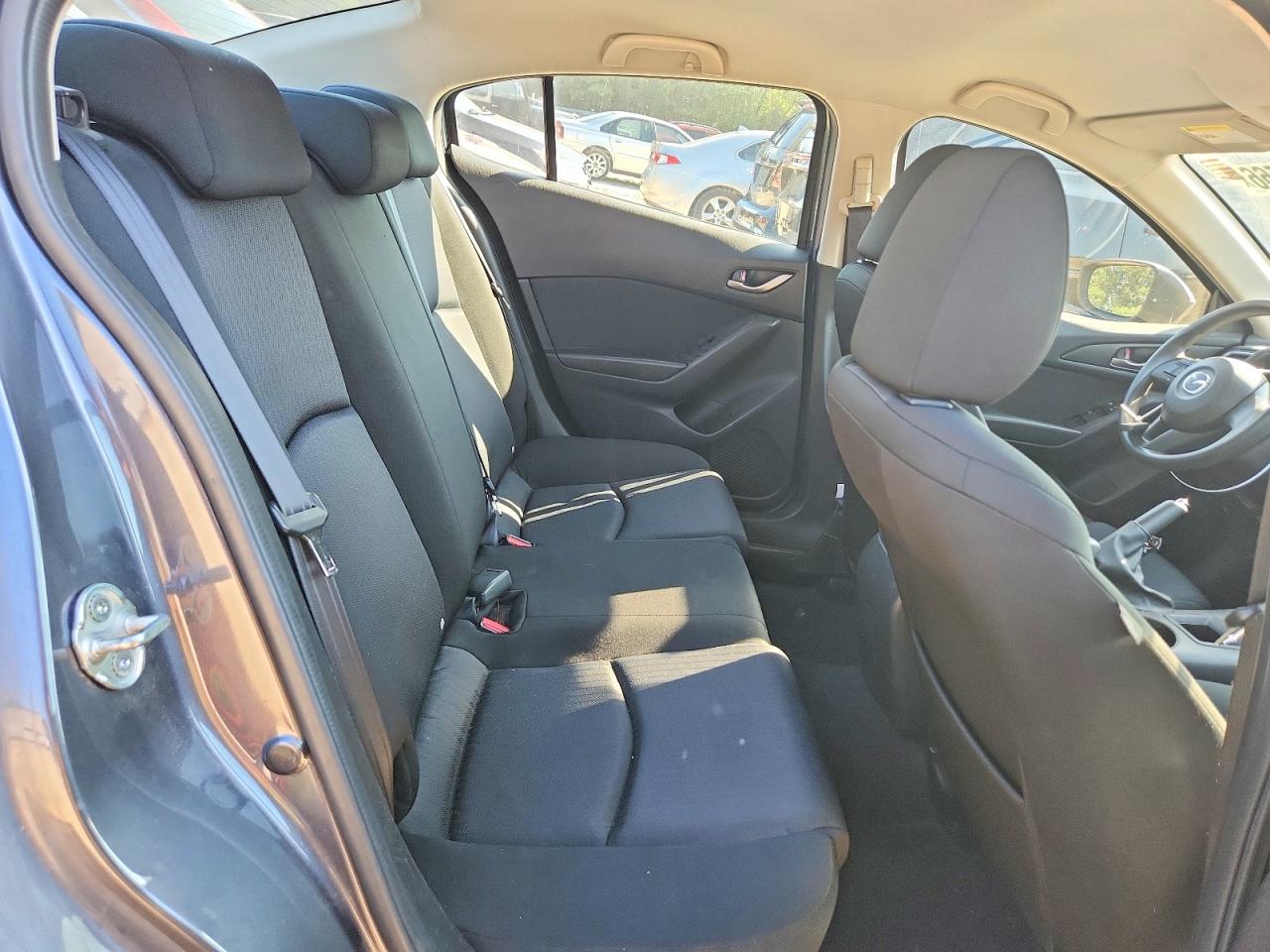 2014 Mazda 3 Sv Gray vin: JM1BM1T71E1155976