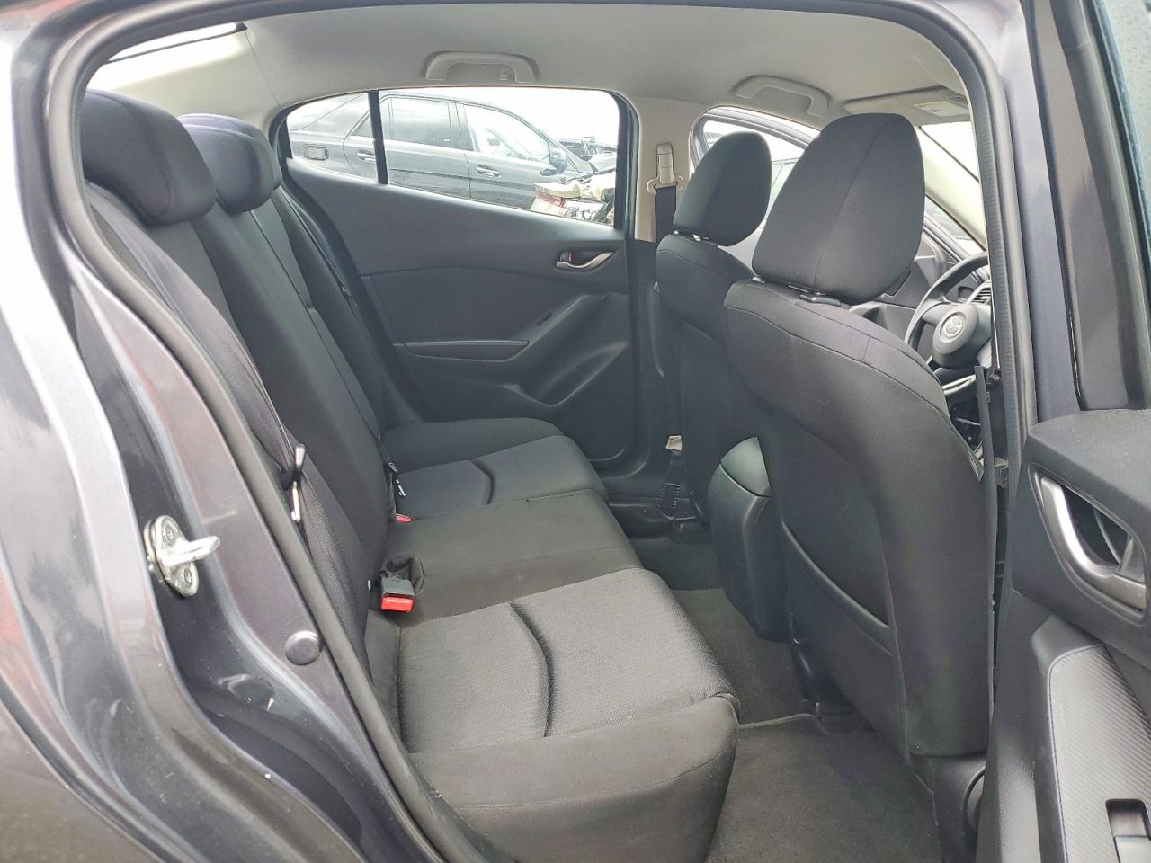 2014 Mazda 3 Sv Gray vin: JM1BM1T71E1195944