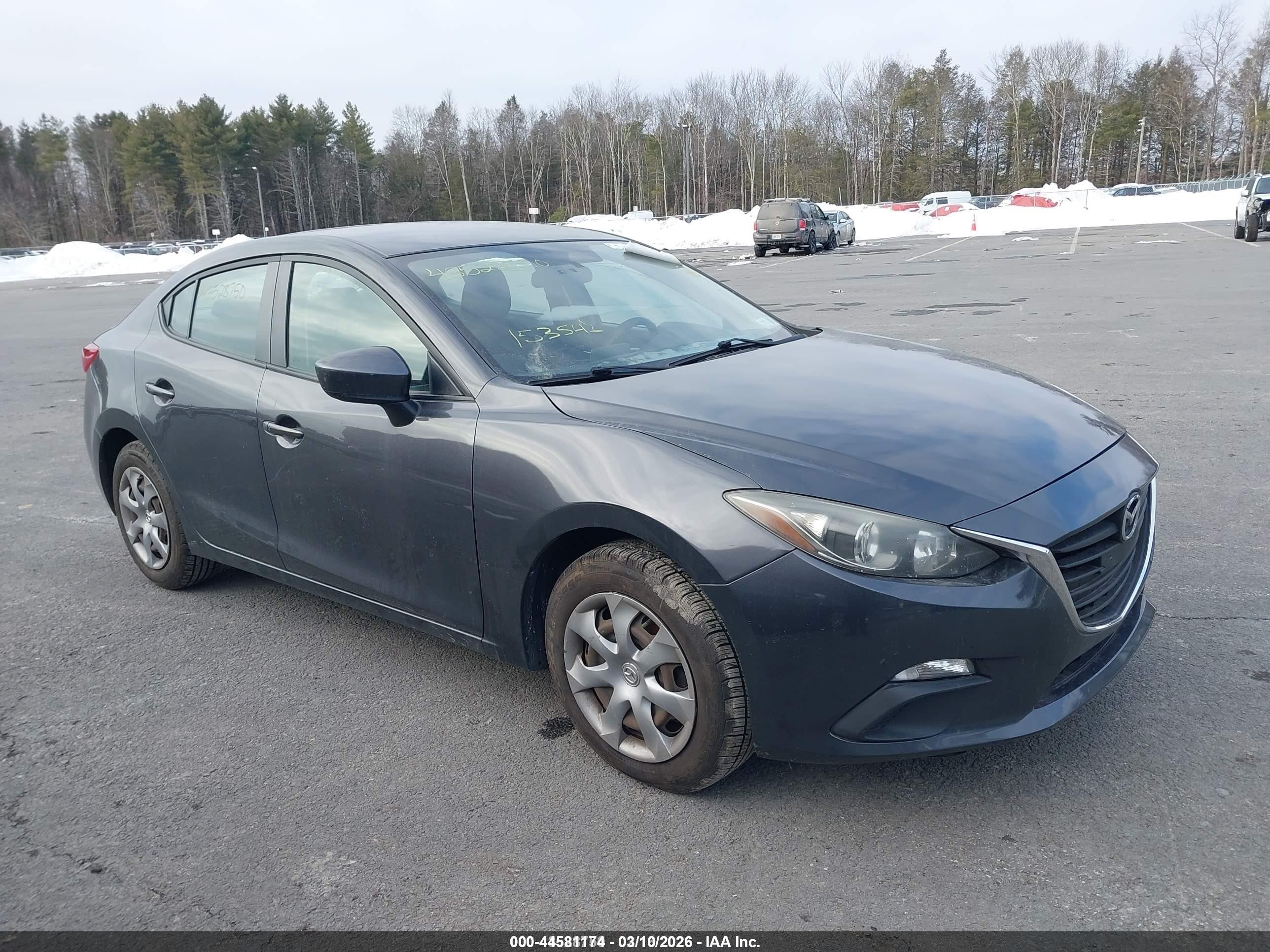 2015 Mazda Mazda3 I Sv Gray vin: JM1BM1T71F1224585