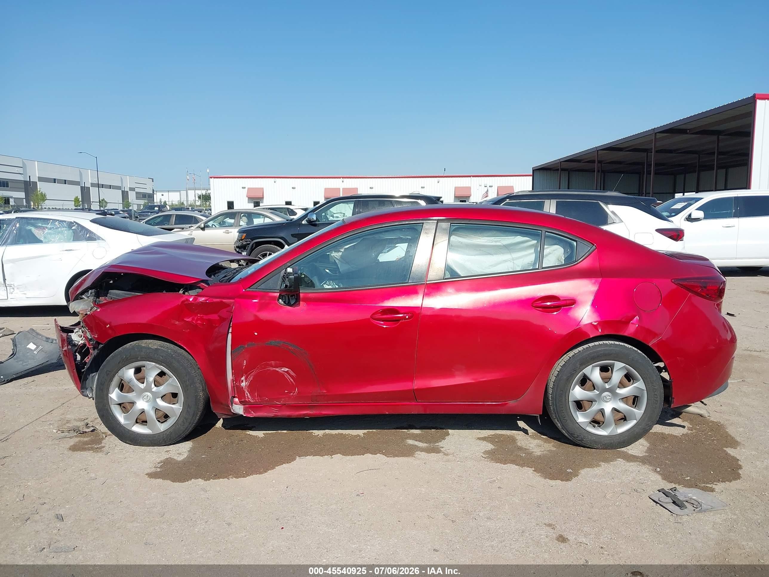 2015 Mazda Mazda3 I Sv Red vin: JM1BM1T71F1232590