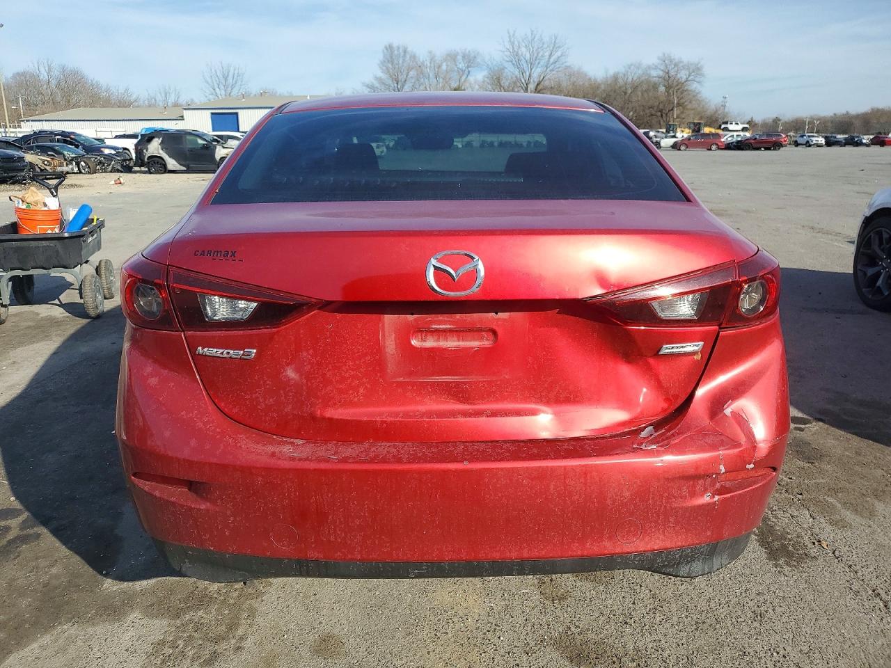 2015 Mazda 3 Red vin: JM1BM1T71F1234002