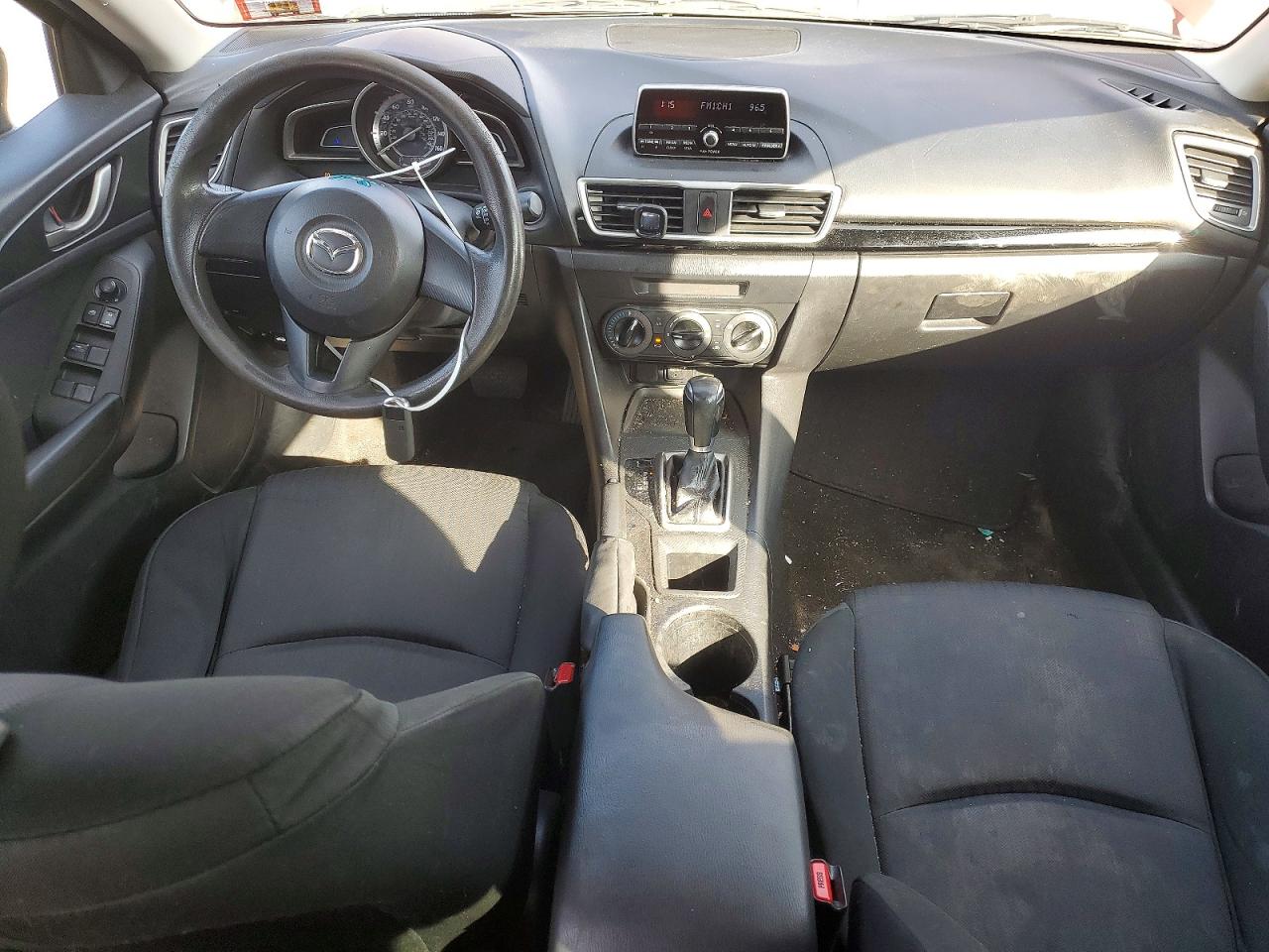 2015 Mazda 3 Red vin: JM1BM1T71F1234002