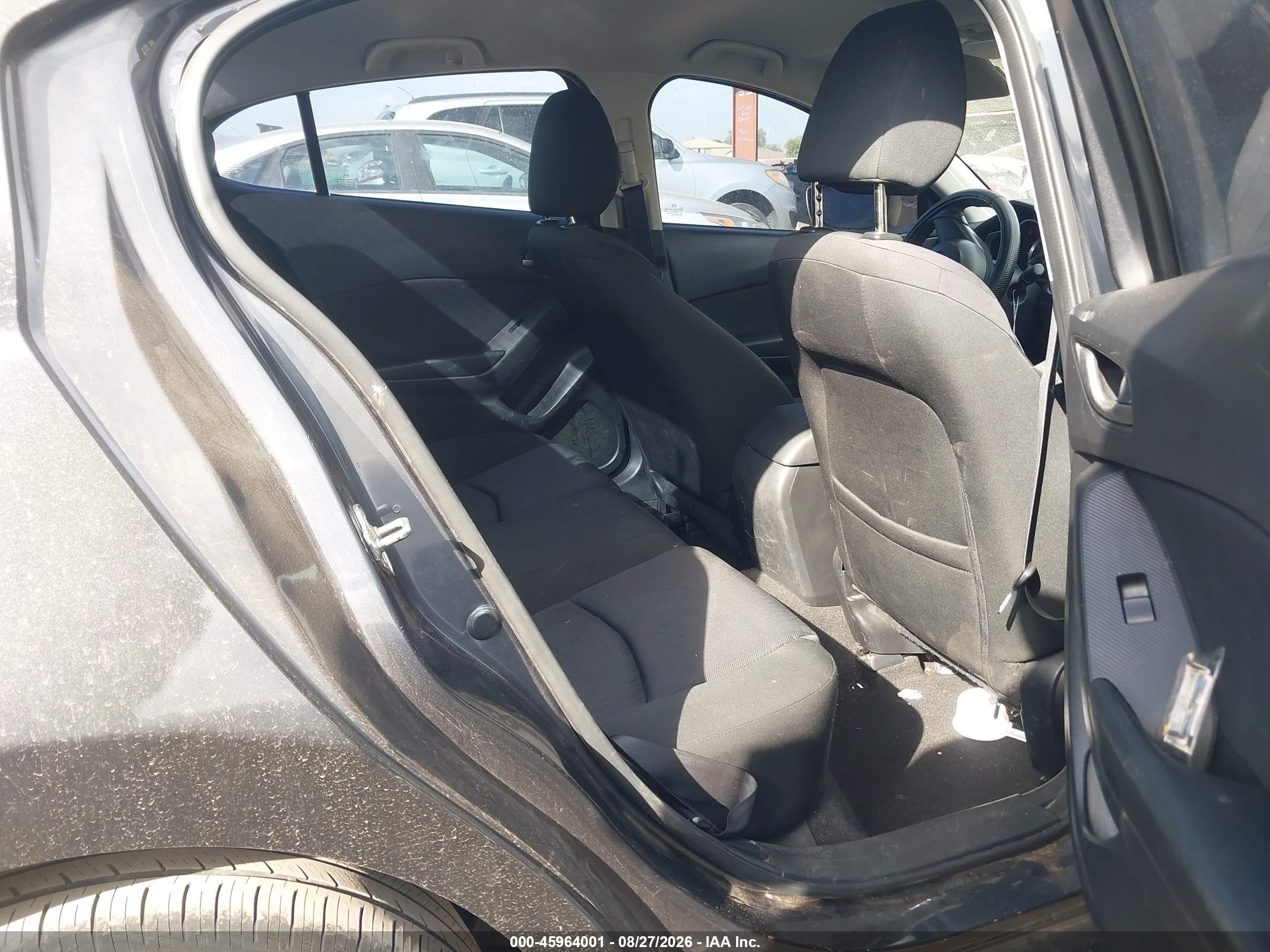 2015 Mazda Mazda3 I Sv Silver vin: JM1BM1T71F1246294