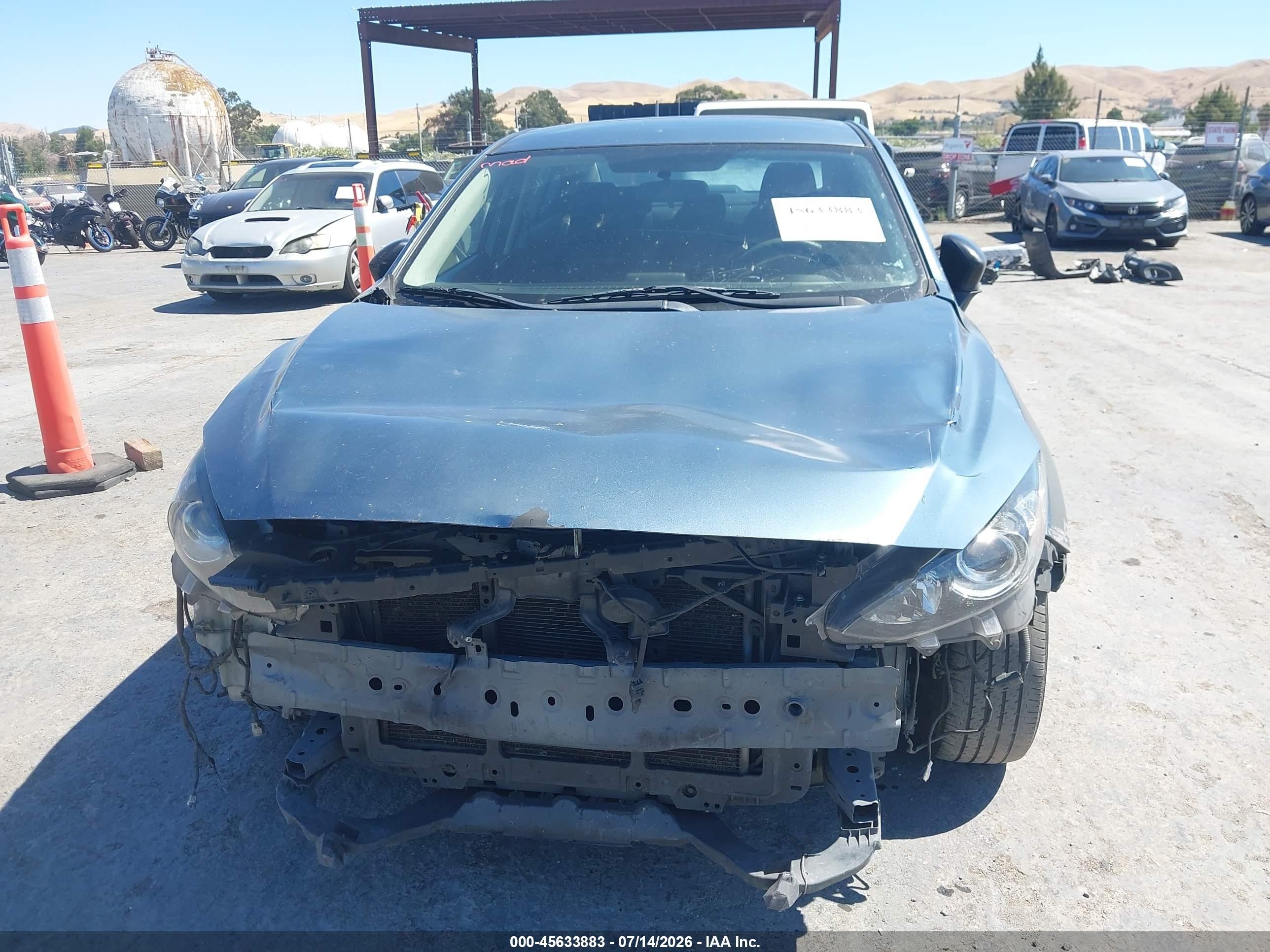 2015 Mazda Mazda3 I Sv Blue vin: JM1BM1T72F1226751
