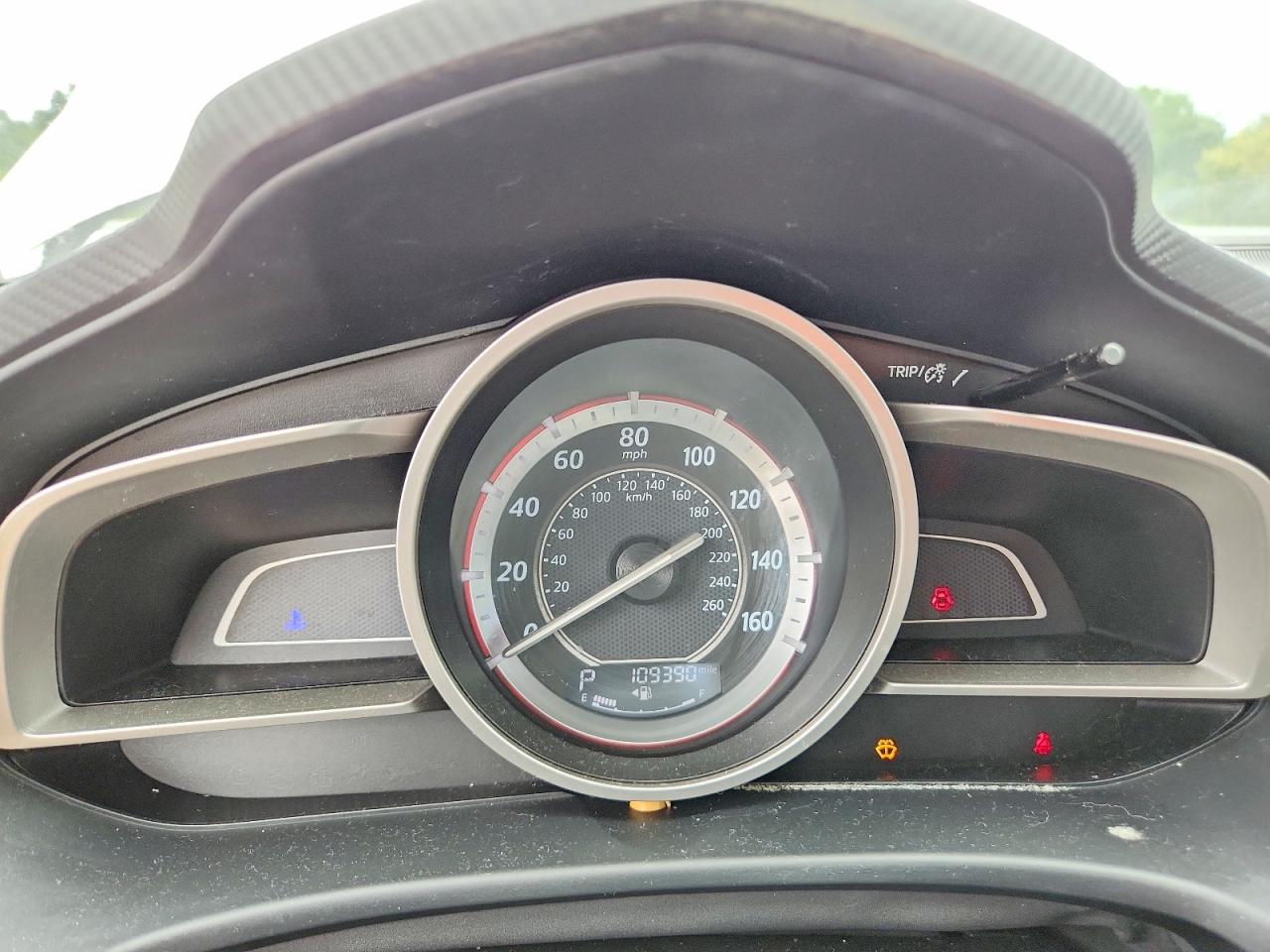 2014 Mazda 3 Sv Silver vin: JM1BM1T73E1147264