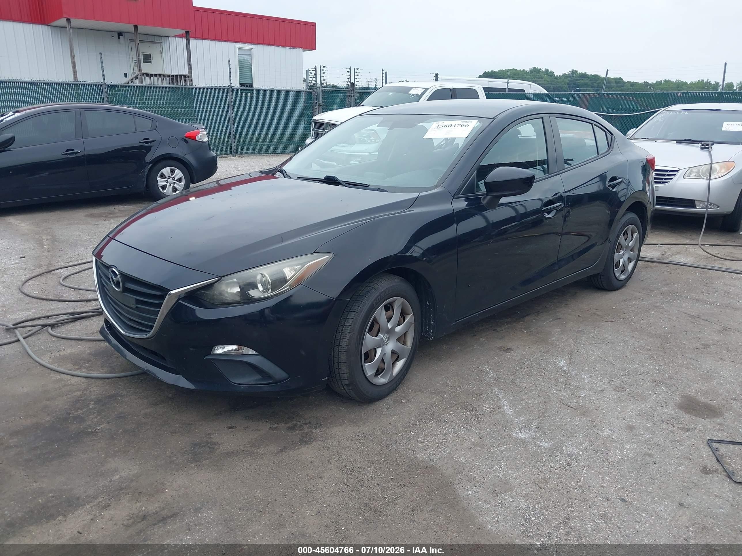 2014 Mazda Mazda3 I Sv Черный vin: JM1BM1T73E1158040