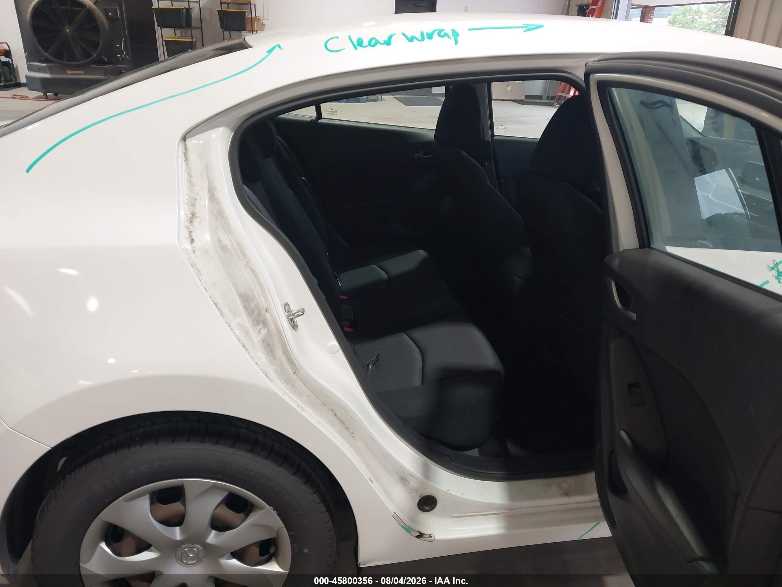 2015 Mazda Mazda3 I Sv Белый vin: JM1BM1T73F1266126