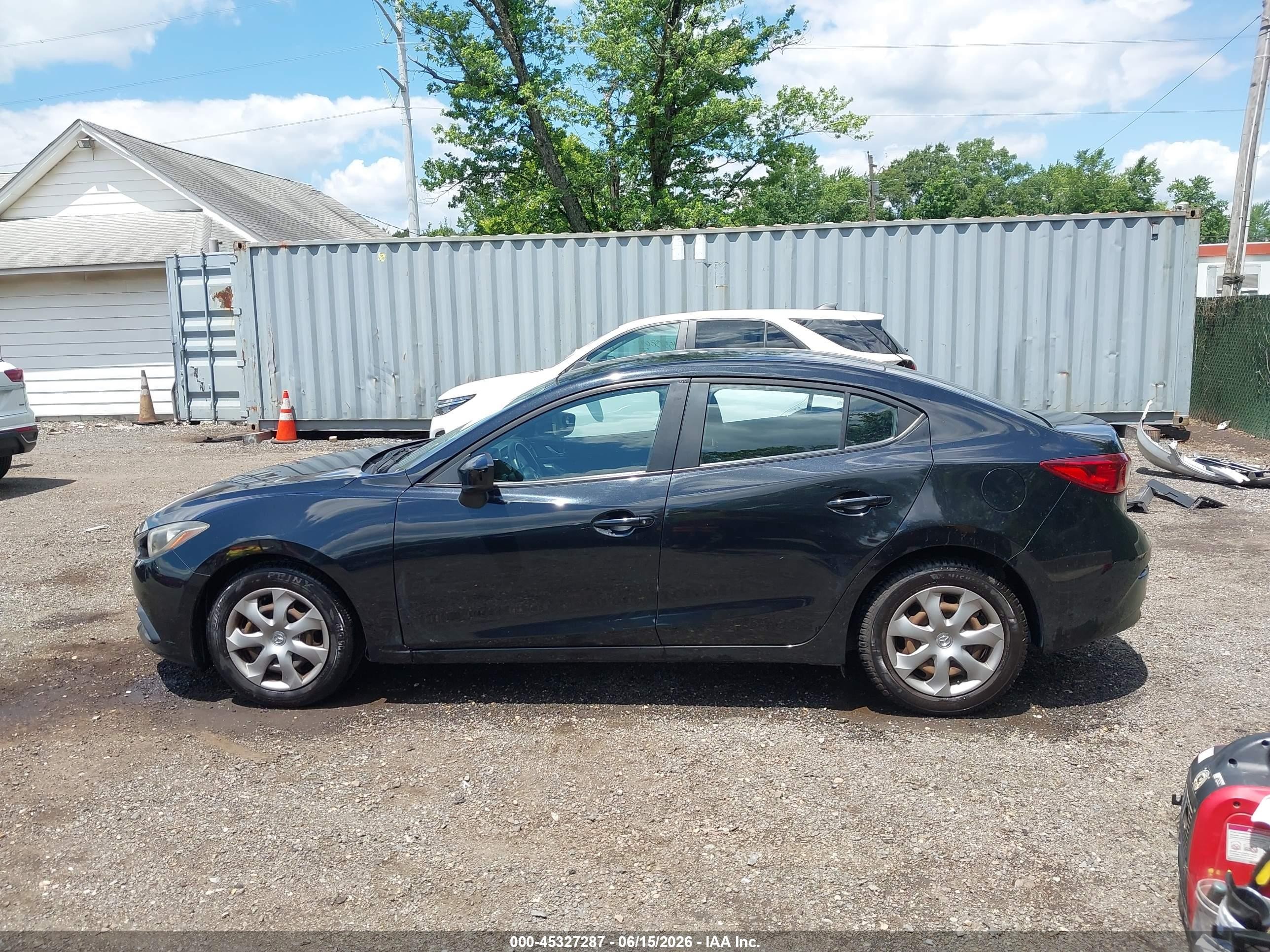 2015 Mazda Mazda3 I Sv Black vin: JM1BM1T73F1273240