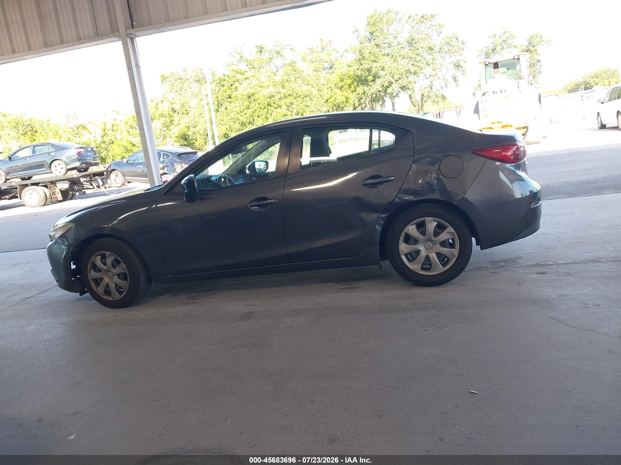 2014 Mazda Mazda3 I Sv Gray vin: JM1BM1T74E1184341