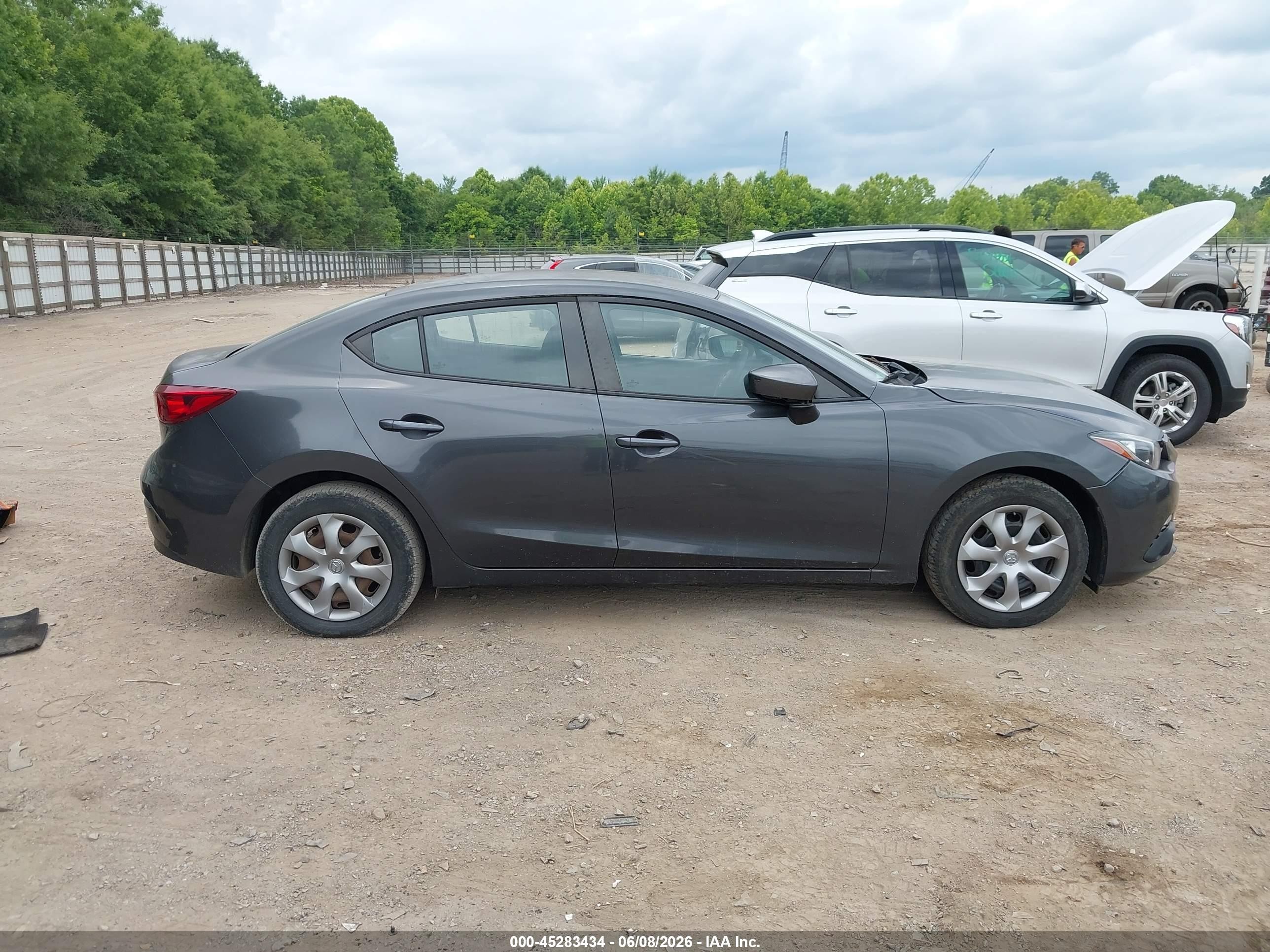 2016 Mazda Mazda3 I Sport Black vin: JM1BM1T74G1282773